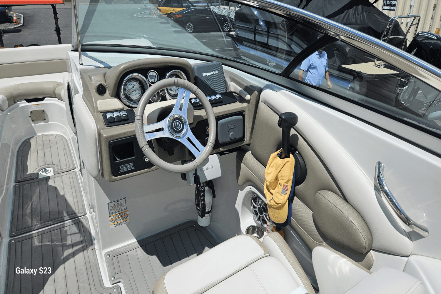 2016 Crownline E6 Image Thumbnail #32