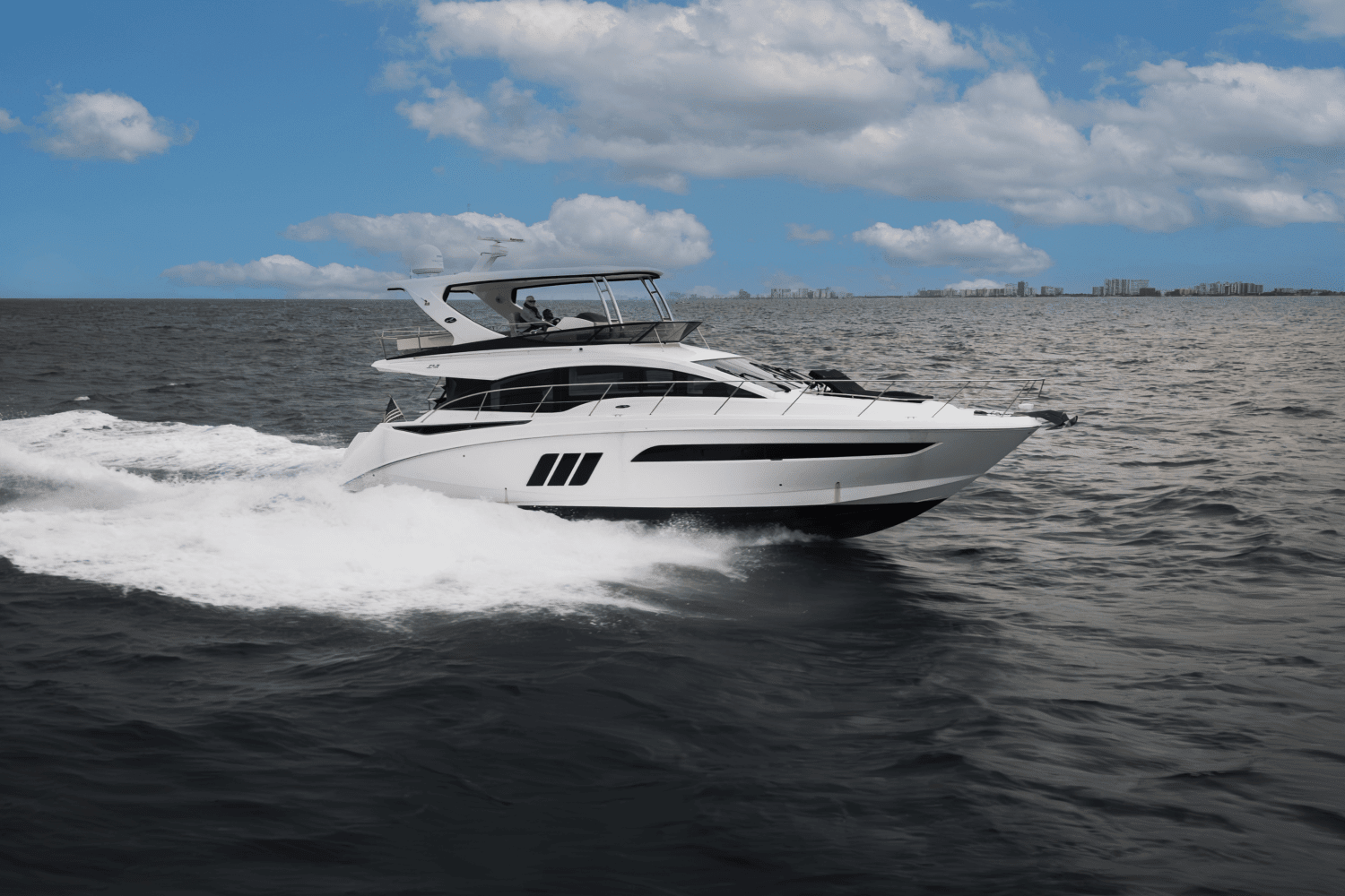 2017 Sea Ray
                                                             510 FLYBRIDGE Image Thumbnail #6