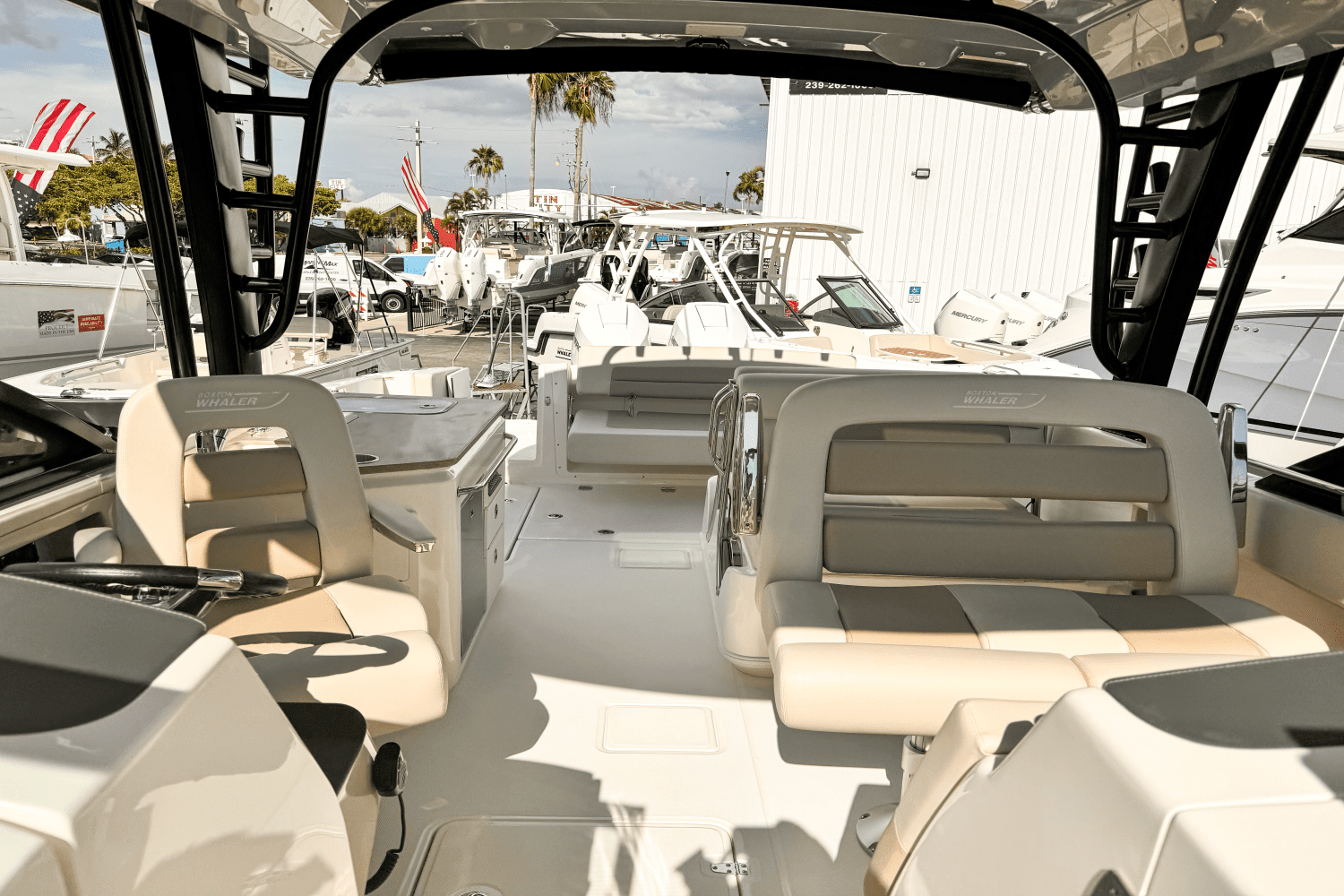 2025 Boston Whaler 320 Vantage Image Thumbnail #30