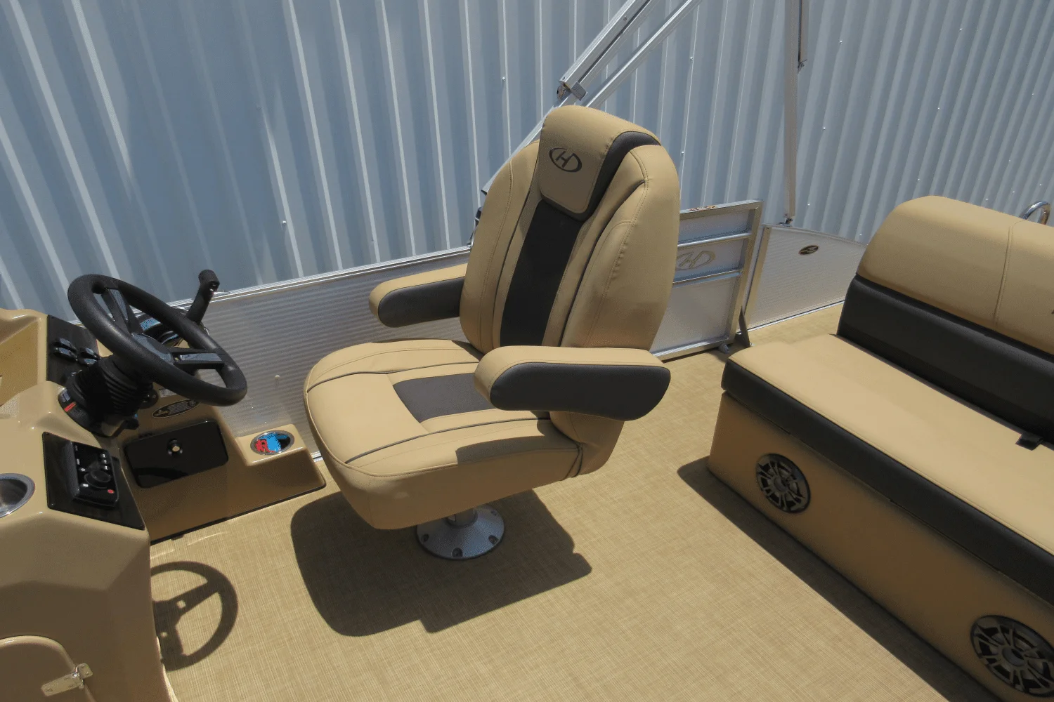 2021 Harris Cruiser 210 Image Thumbnail #19