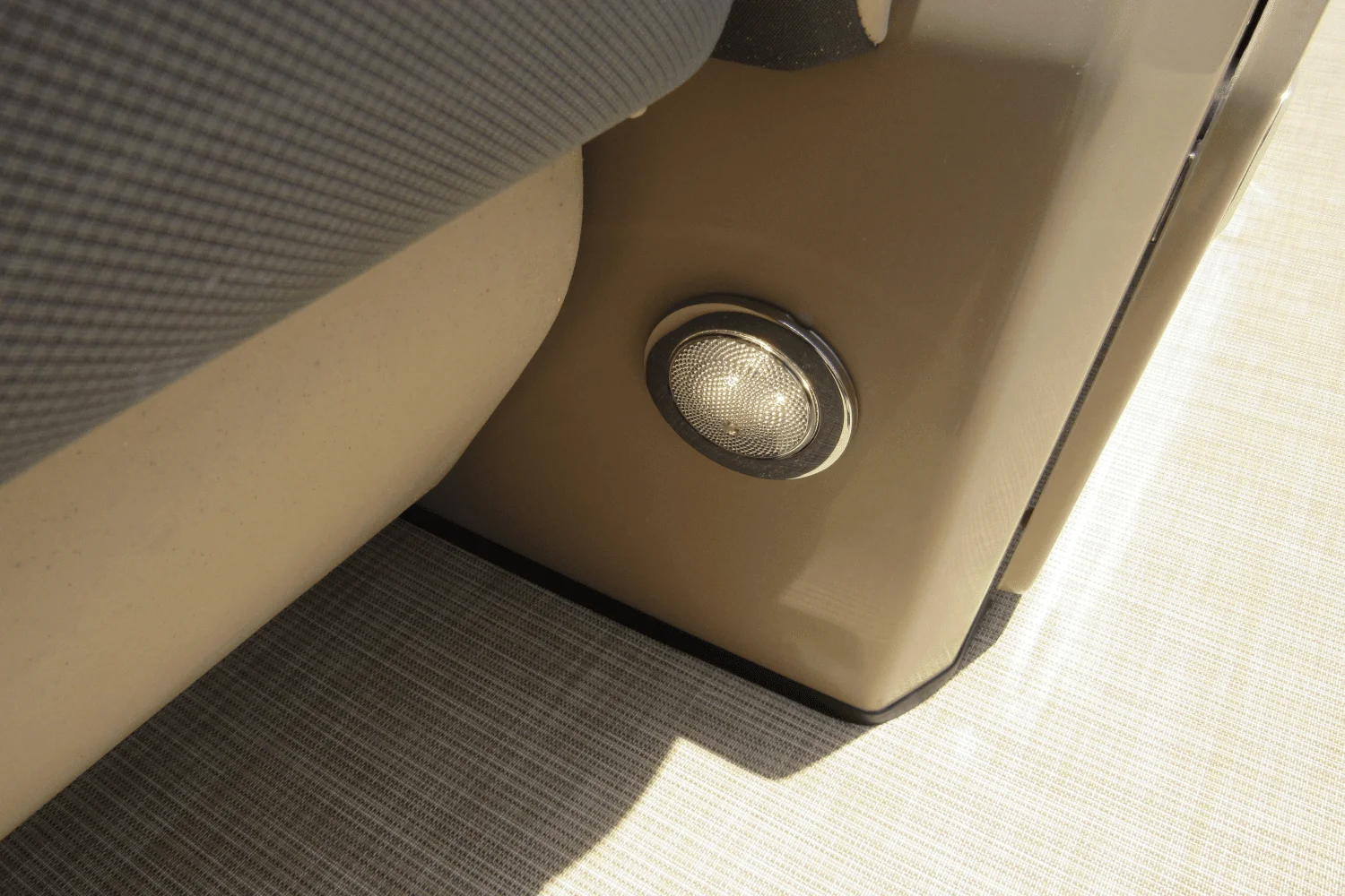 2021 Harris Cruiser 210 Image Thumbnail #12