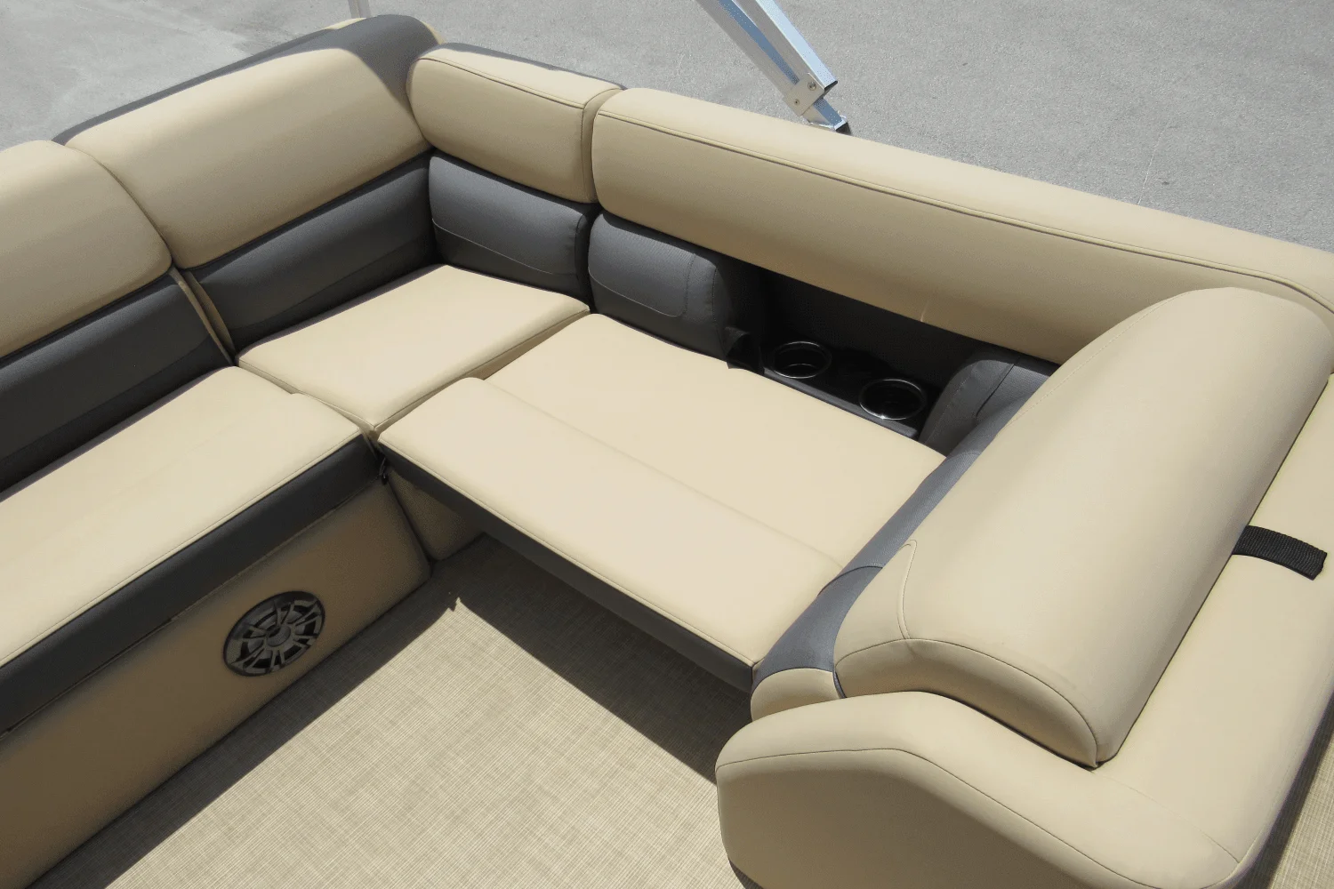 2021 Harris Cruiser 210 Image Thumbnail #16