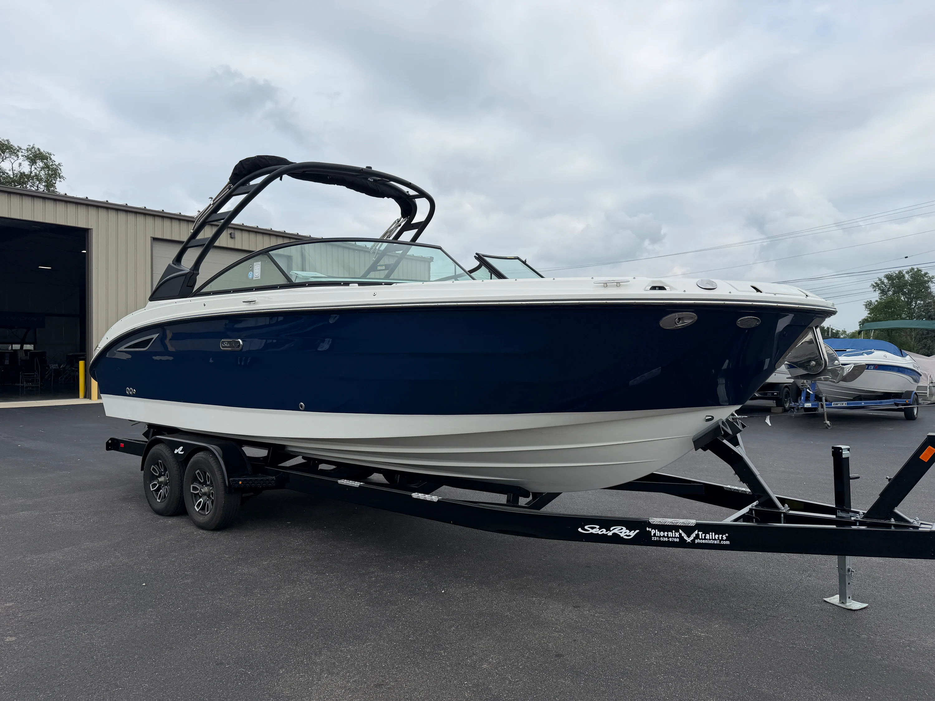 2025 Sea Ray SDX 270 Image Thumbnail #1