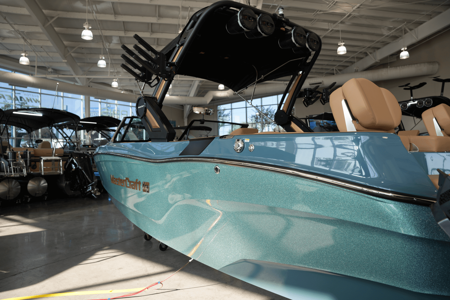 2025 Mastercraft XT22 Image Thumbnail #2