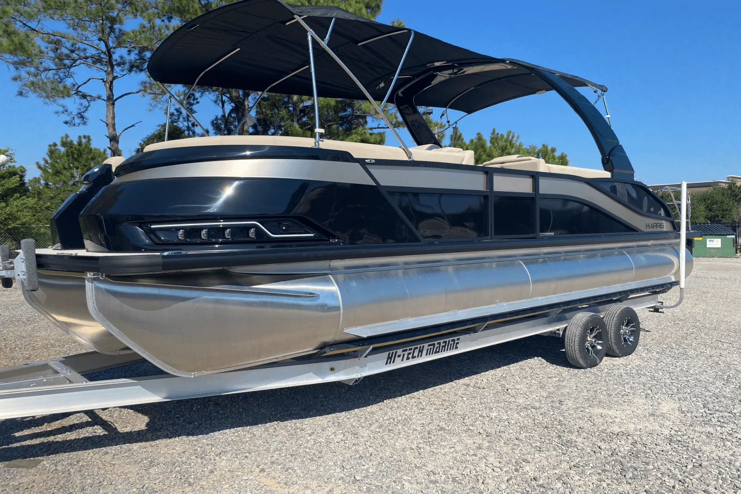 2025 Harris Grand Mariner 250 Image Thumbnail #1