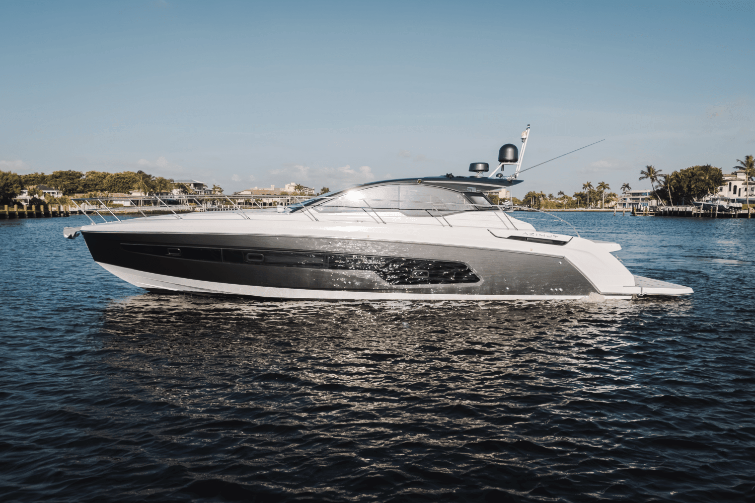 2020 Azimut Atlantis 45 Image Thumbnail #2