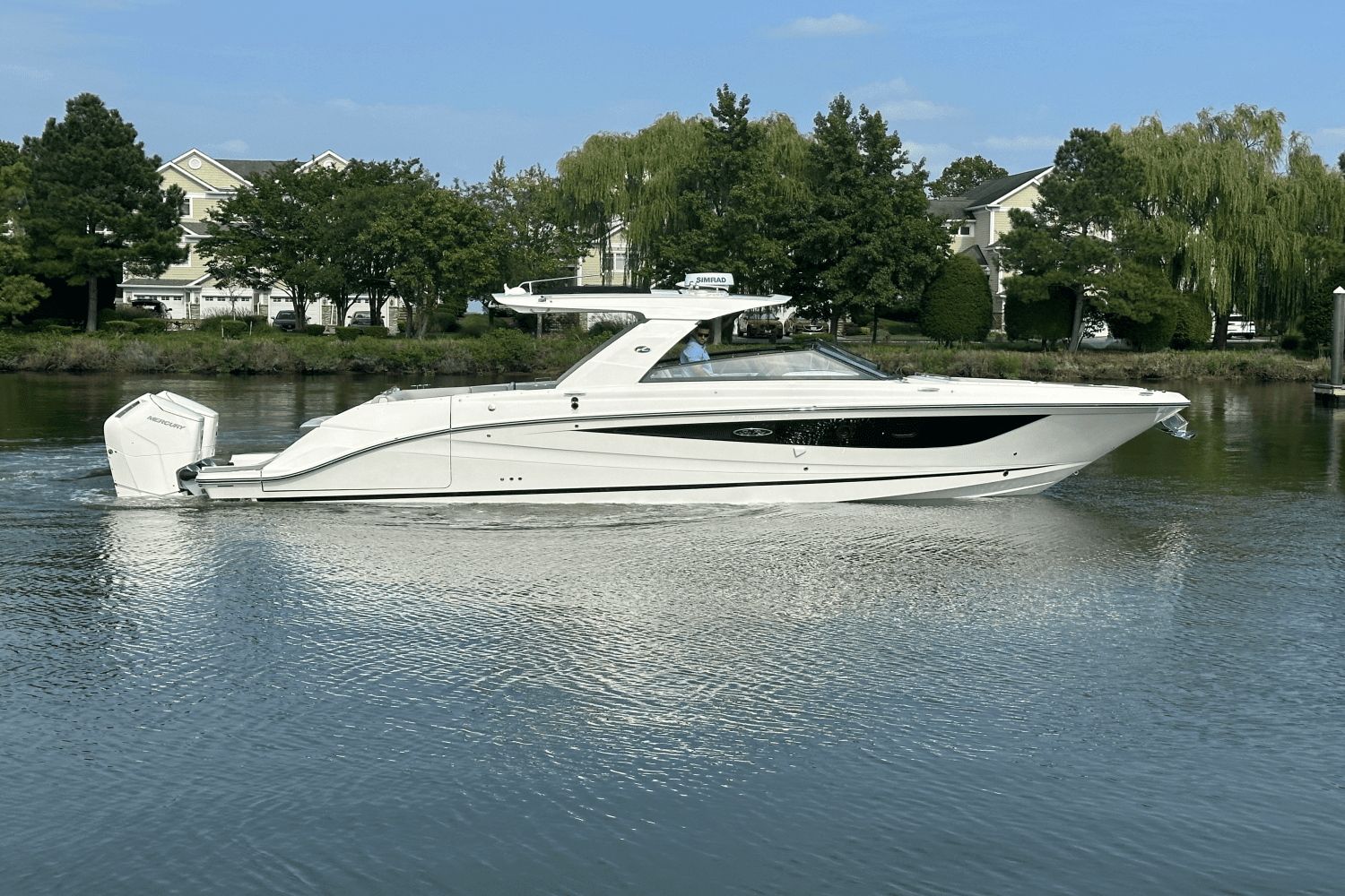 2025 Sea Ray SLX 400 Outboard Image Thumbnail #0