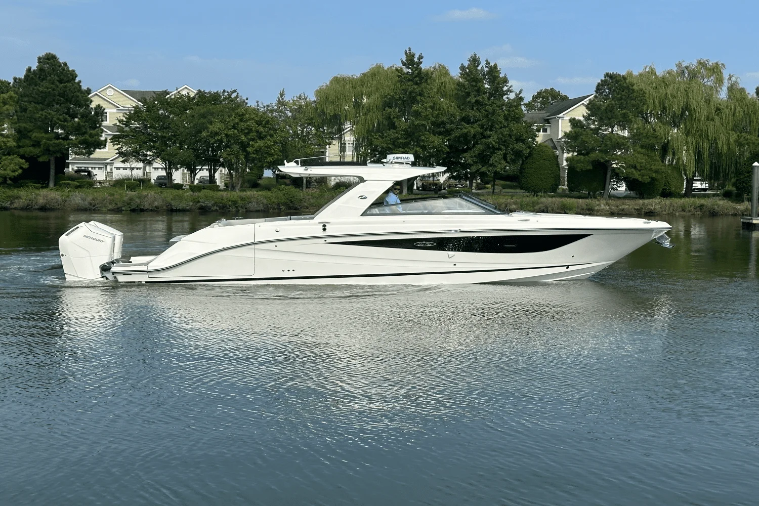 2025 Sea Ray SLX 400 Outboard Image Thumbnail #0