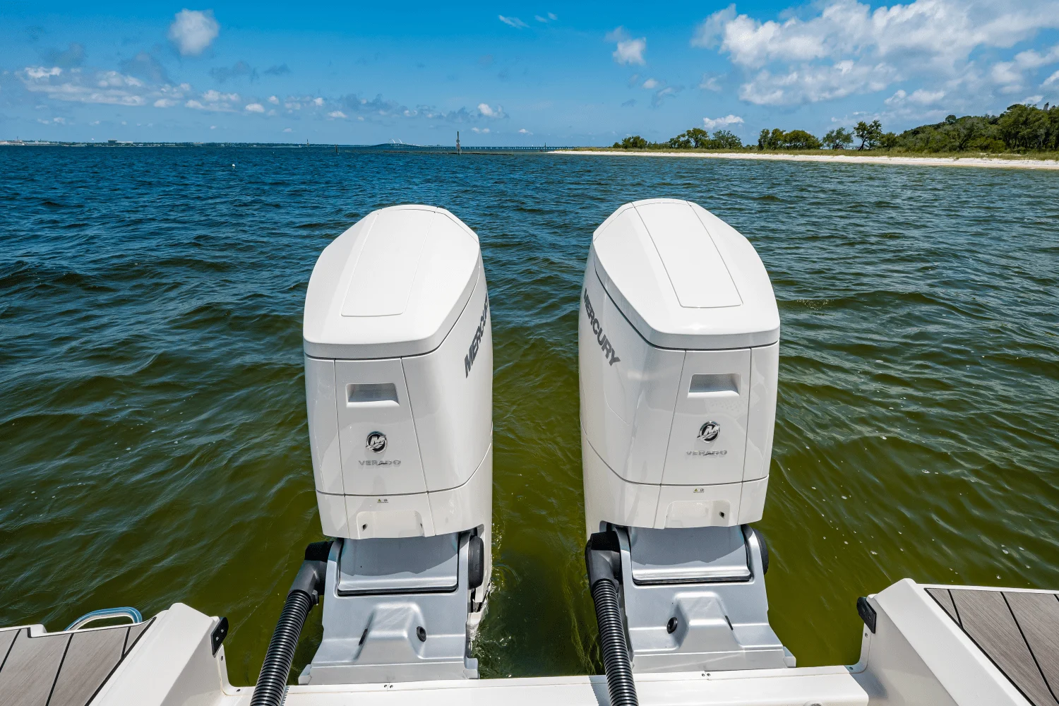 2025 Sea Ray SLX 400 Outboard Image Thumbnail #27