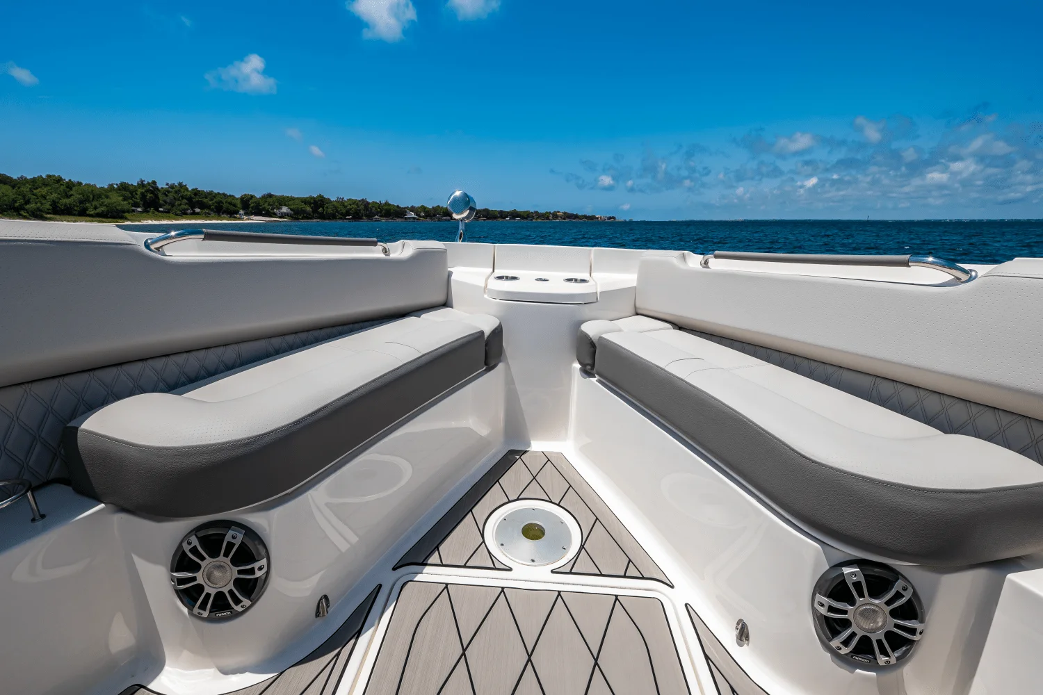 2025 Sea Ray SLX 400 Outboard Image Thumbnail #56