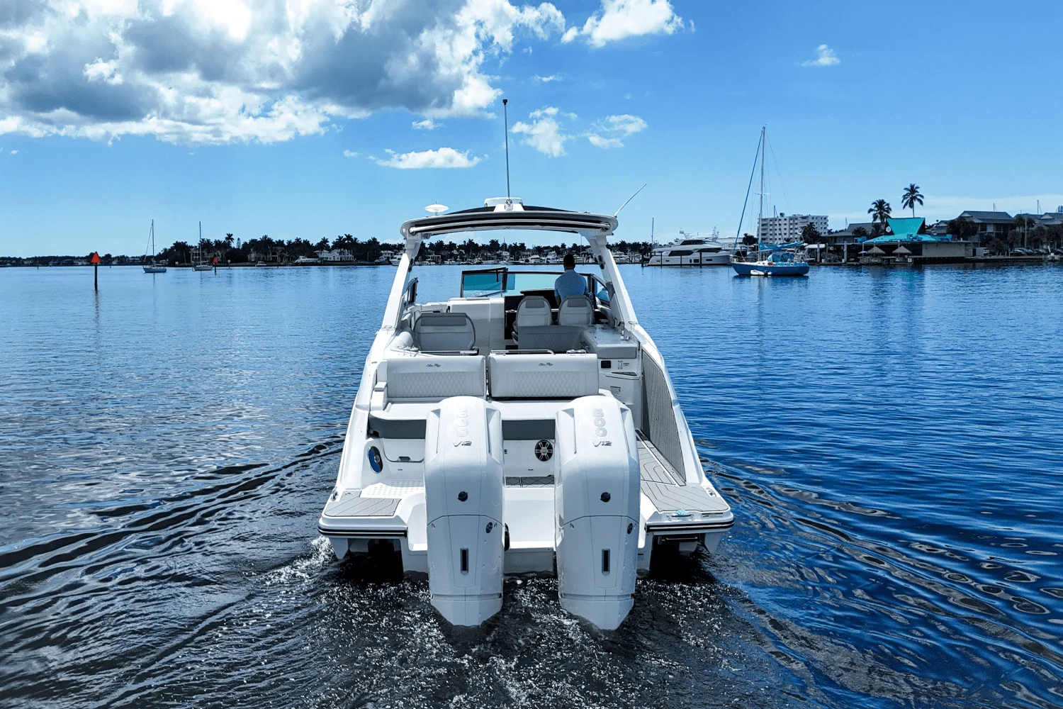 2025 Sea Ray SLX 400 Outboard Image Thumbnail #7