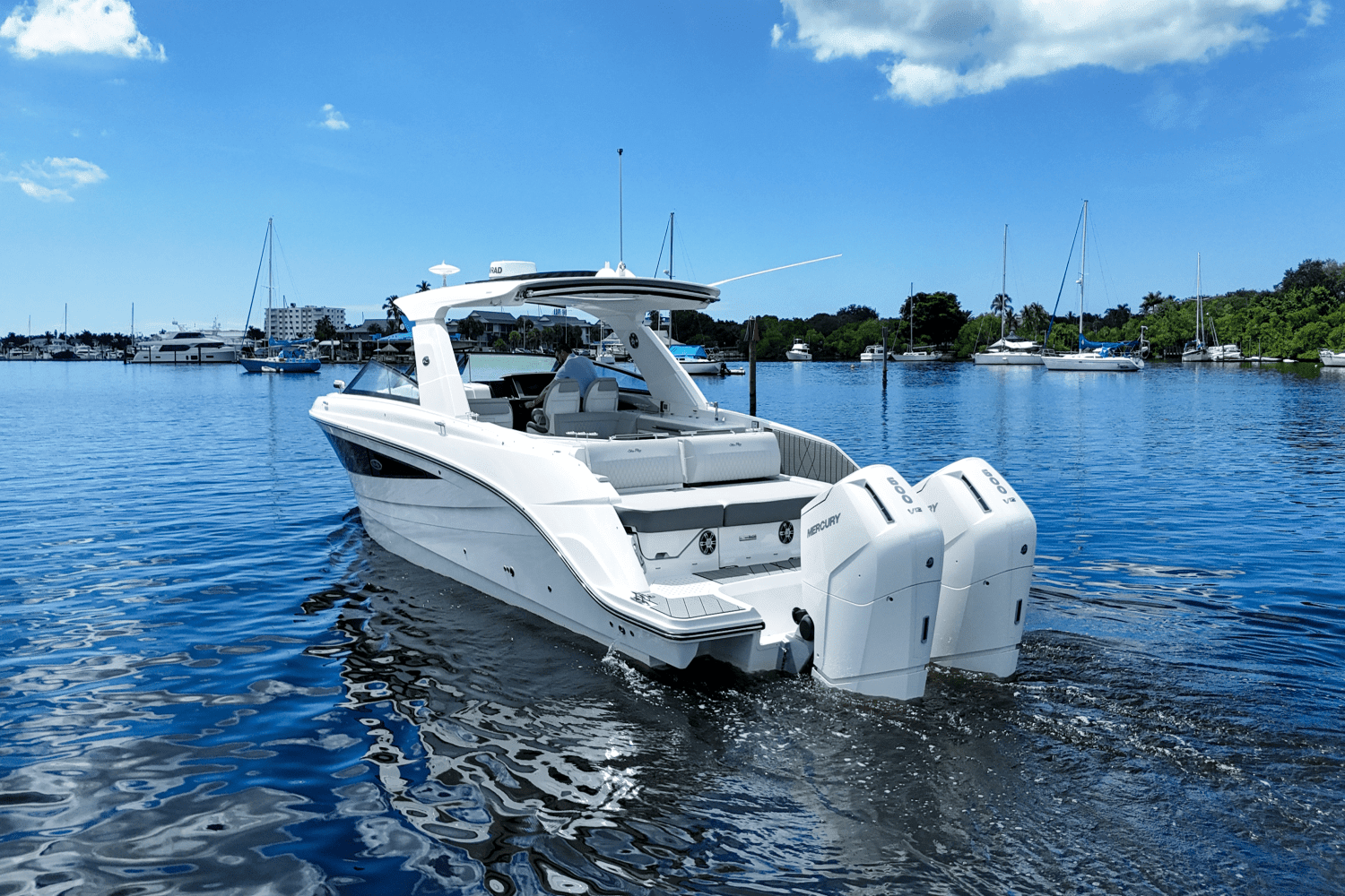 2025 Sea Ray SLX 400 Outboard Image Thumbnail #8