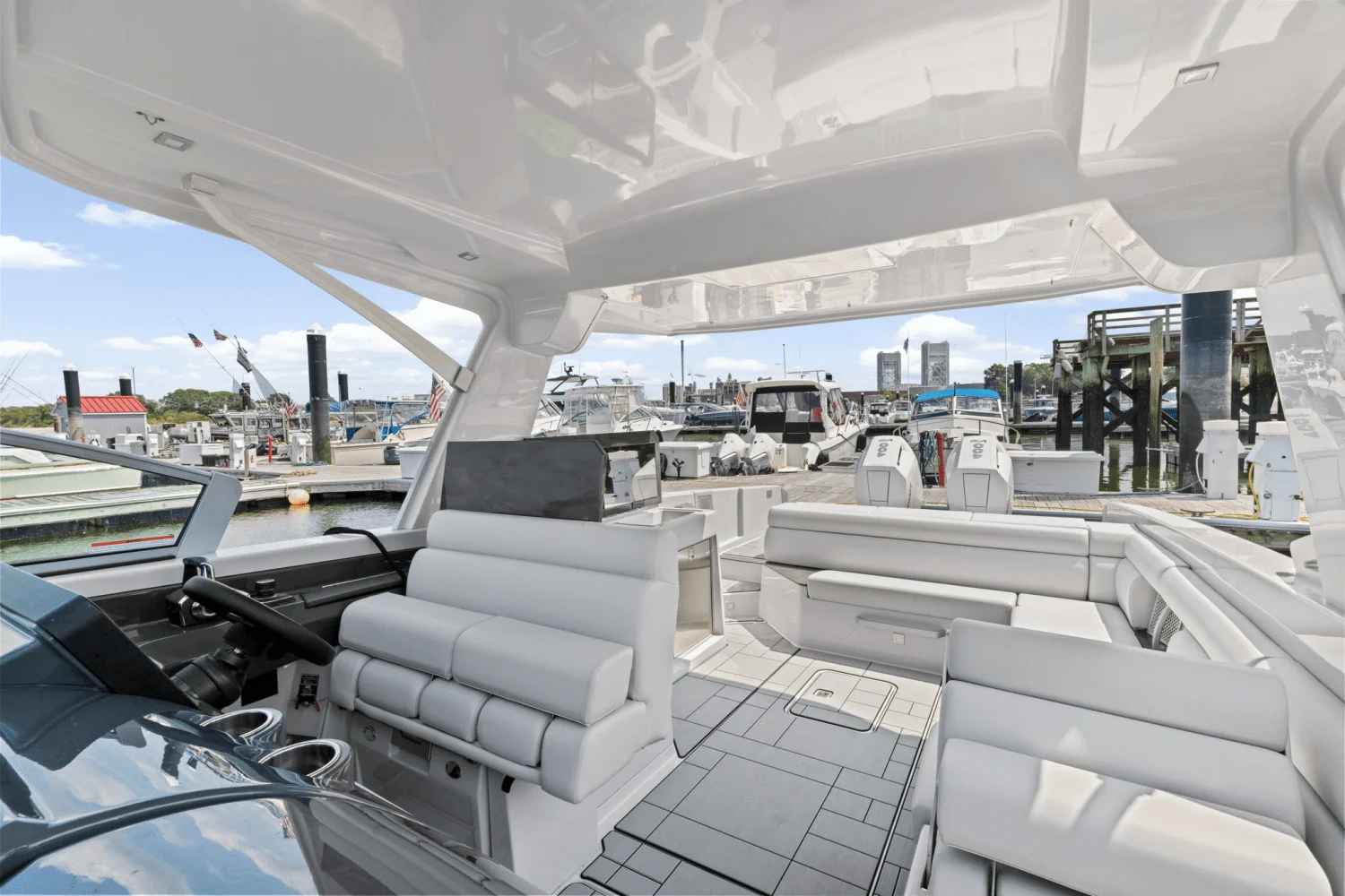 2024 Aviara AV36 Outboard Image Thumbnail #21