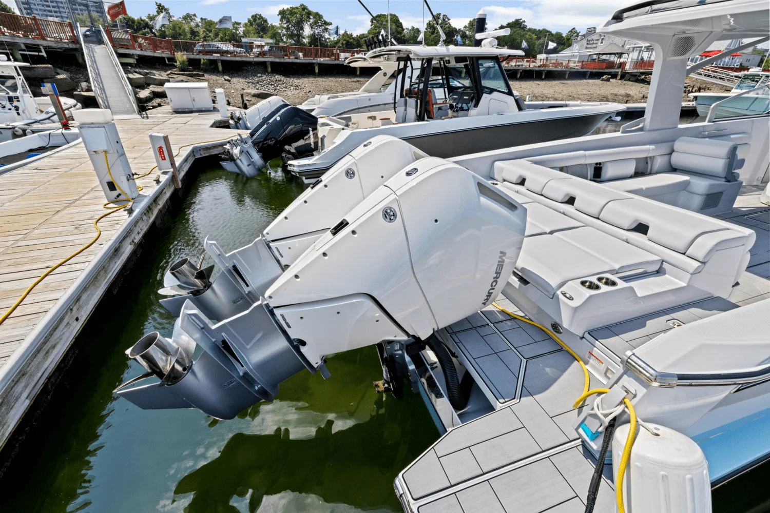 2024 Aviara AV36 Outboard Image Thumbnail #7