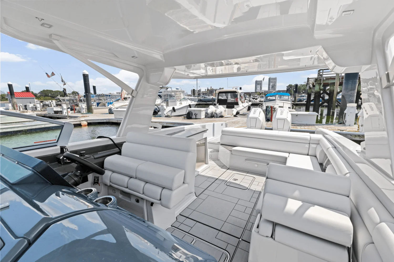 2024 Aviara AV36 Outboard Image Thumbnail #22