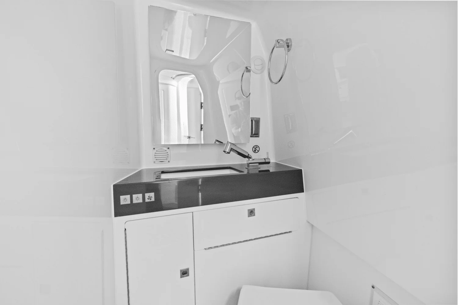 2024 Aviara AV36 Outboard Image Thumbnail #36