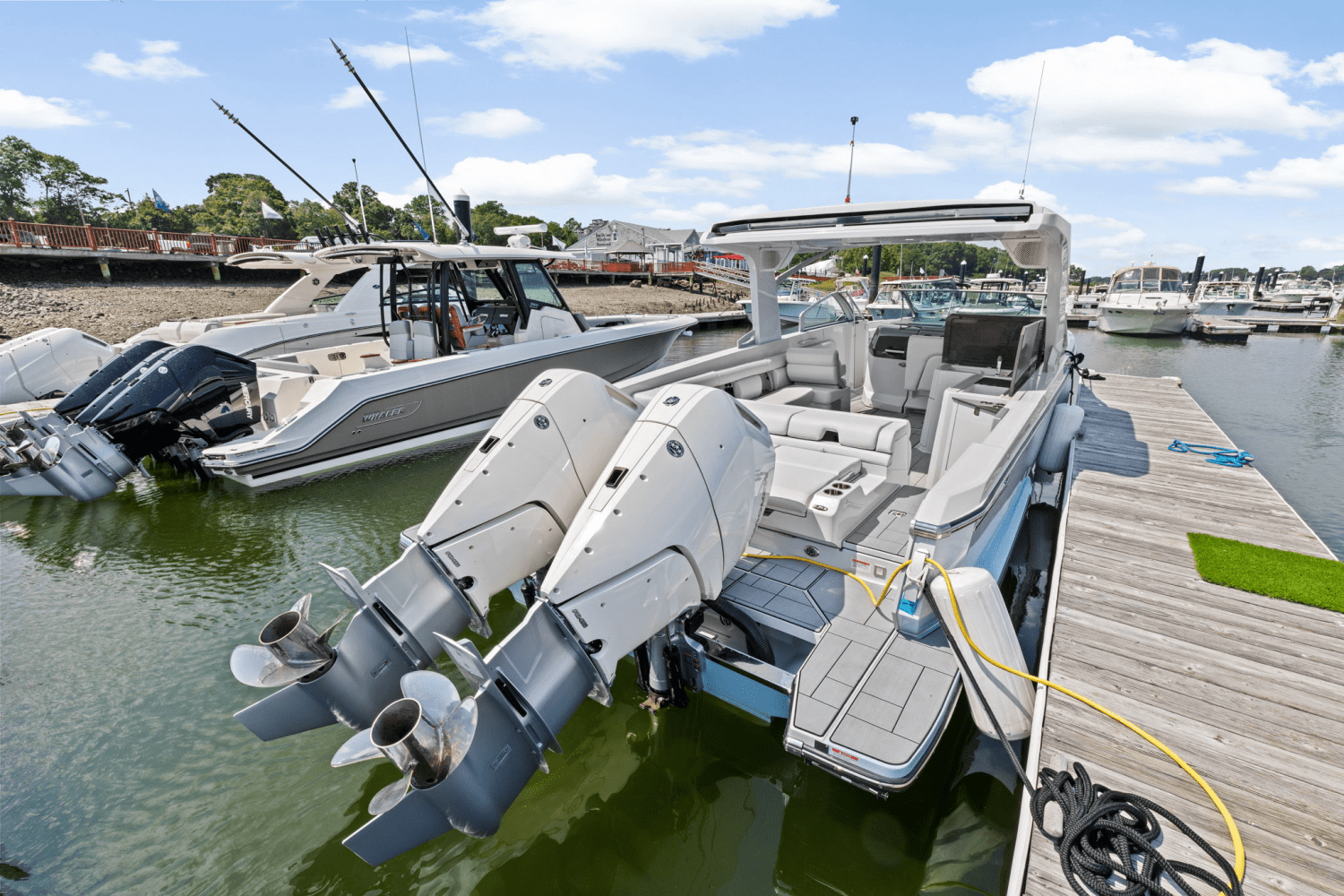 2024 Aviara AV36 Outboard Image Thumbnail #4