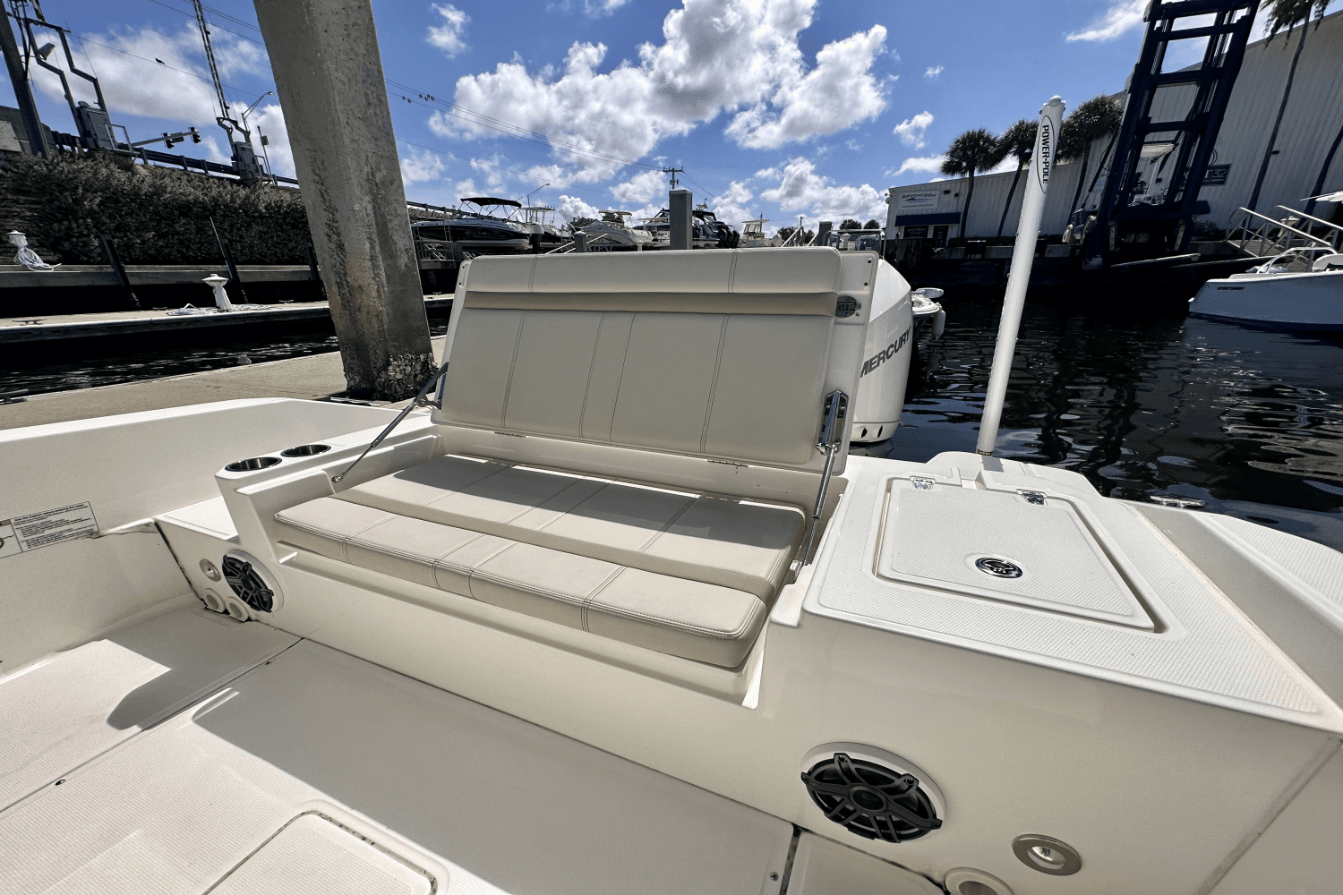 2023 Boston Whaler 280 DAUNTLESS Image Thumbnail #21