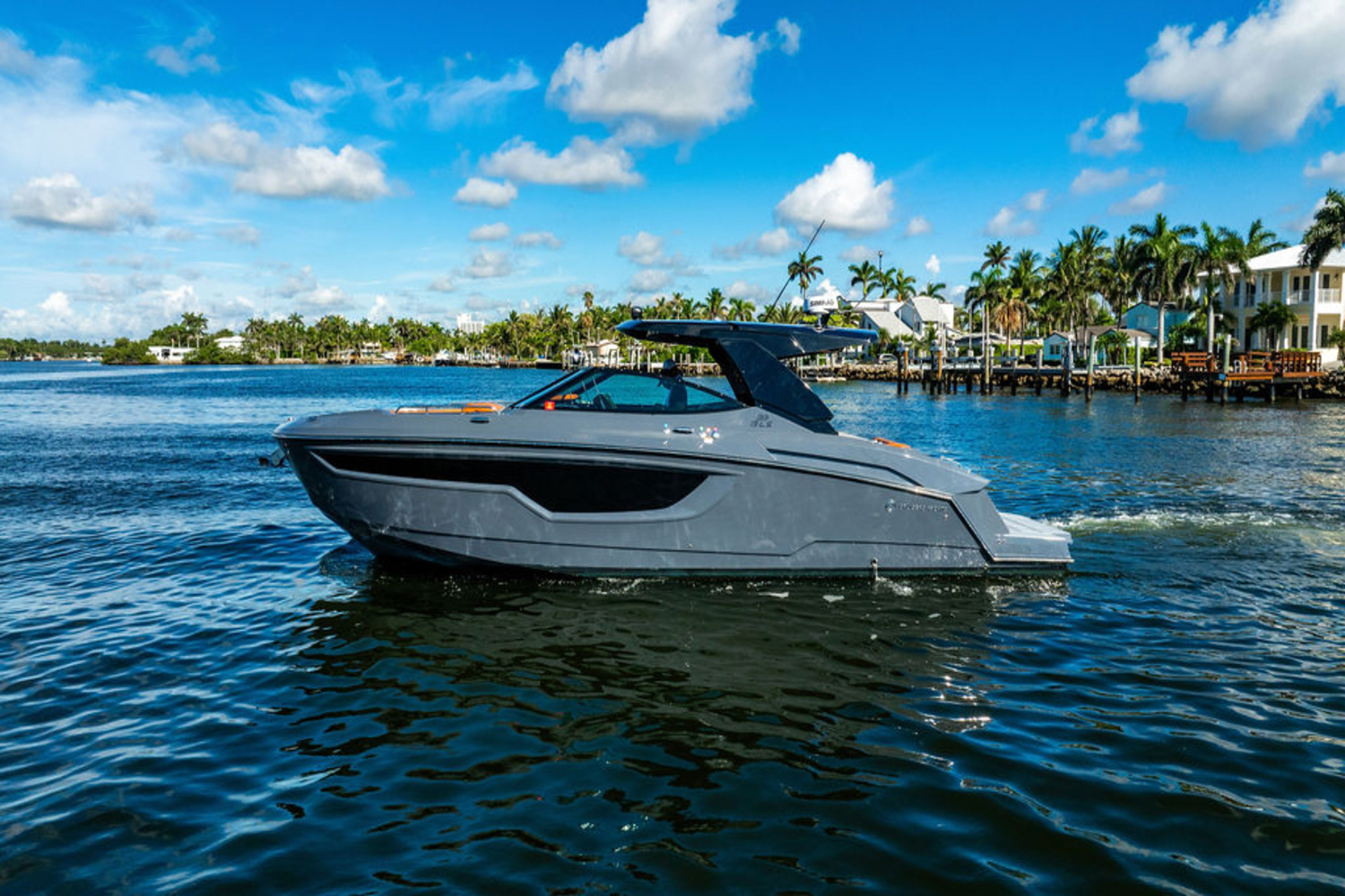 2023 Cruisers Yachts 38 GLS Image Thumbnail #22