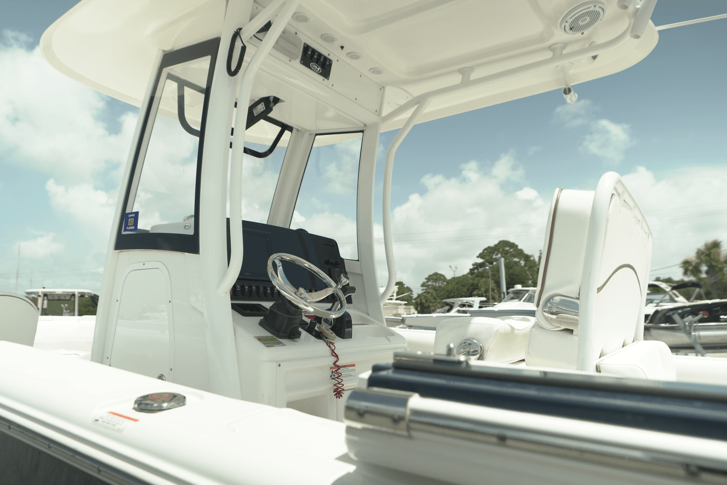 2019 Sea Hunt 255 ULTRA Image Thumbnail #9