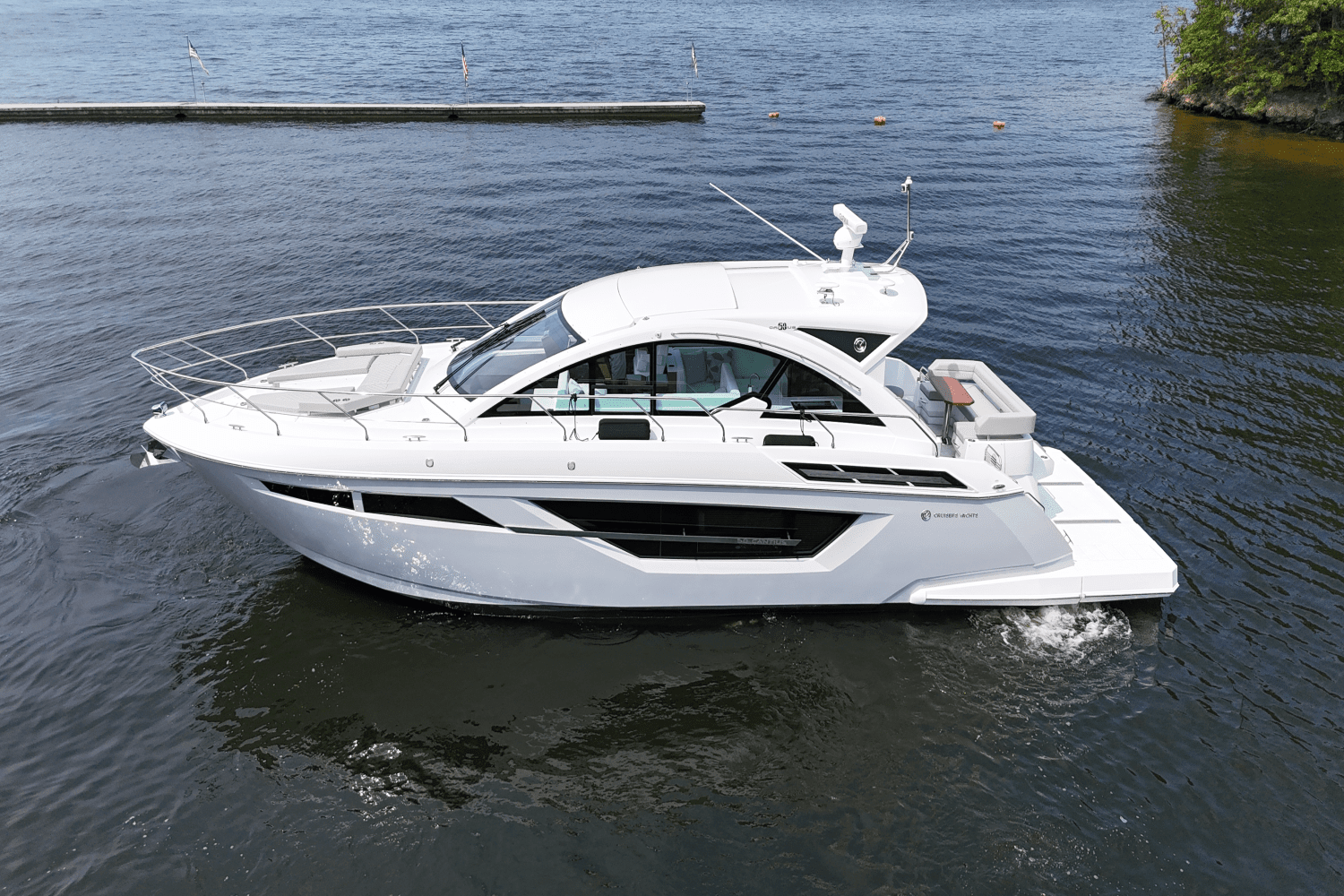 2025 Cruisers Yachts 50 Cantius Image Thumbnail #7