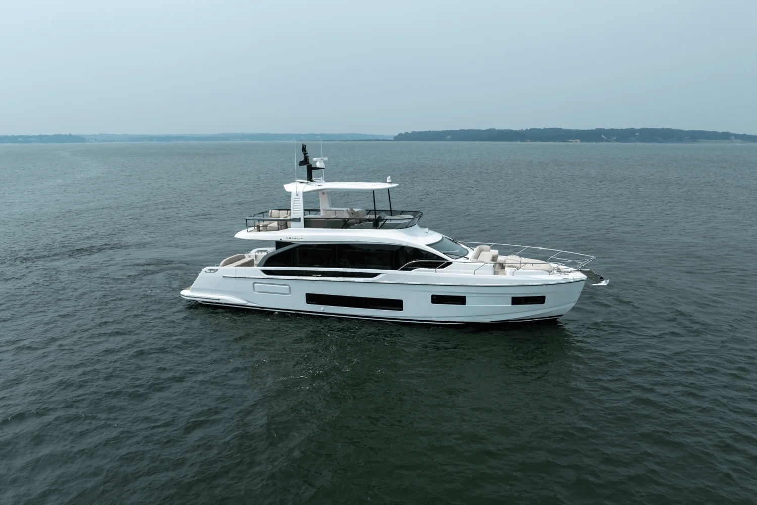 2026 Azimut Fly 62 Image Thumbnail #4