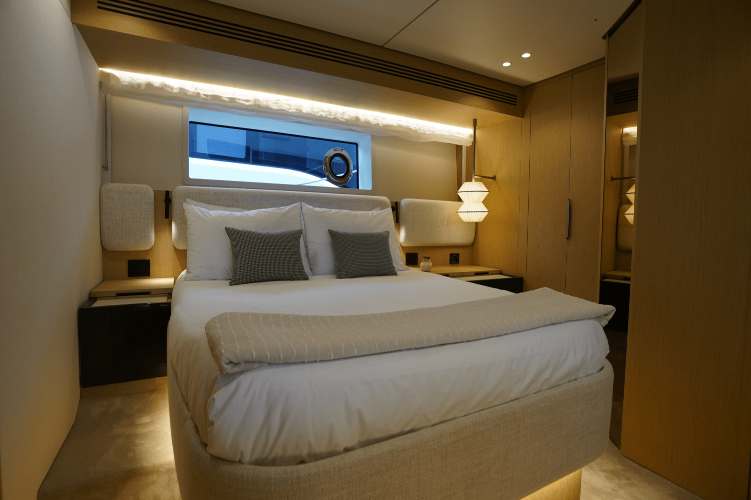 2026 Azimut Fly 62 Image Thumbnail #41