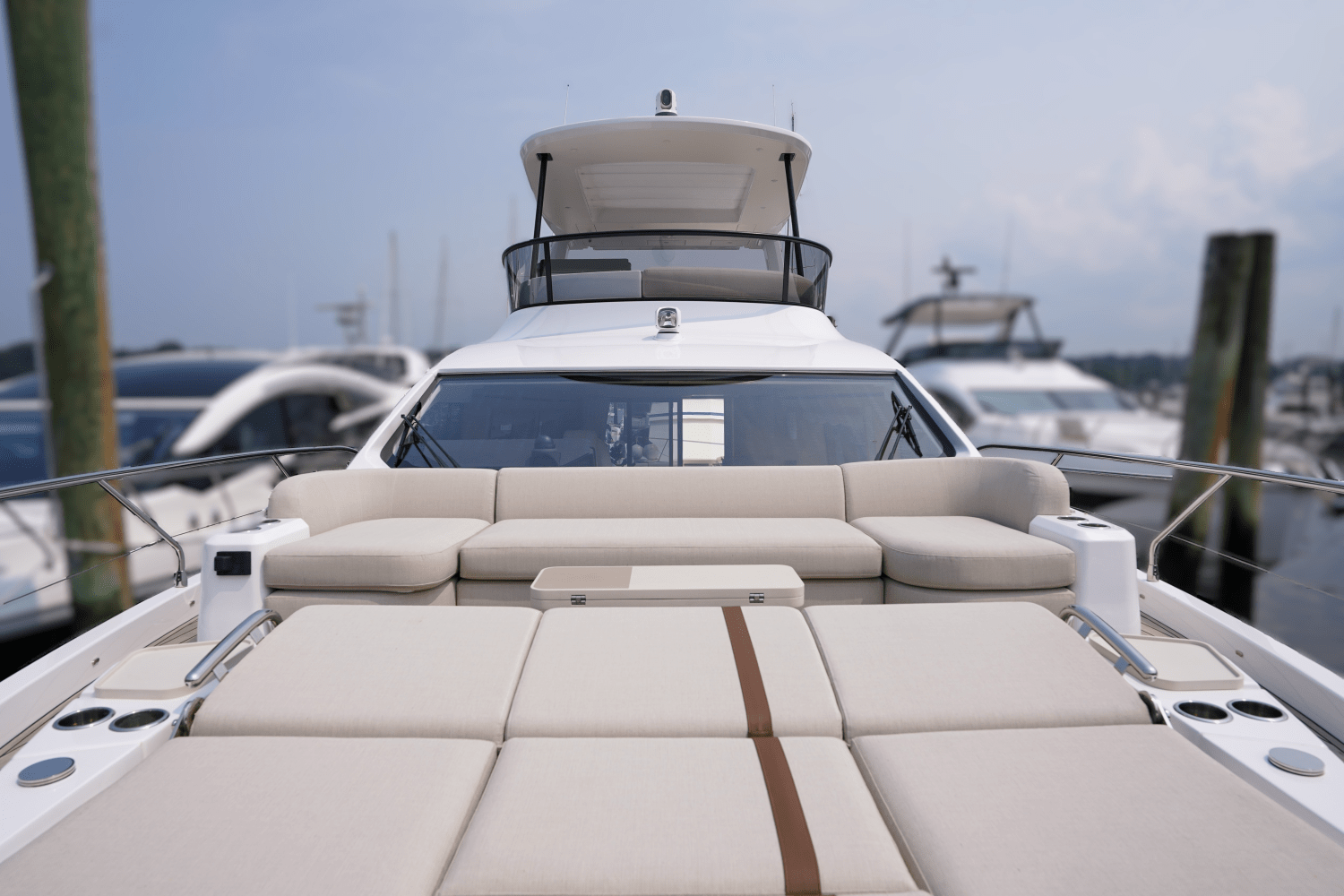 2026 Azimut Fly 62 Image Thumbnail #75