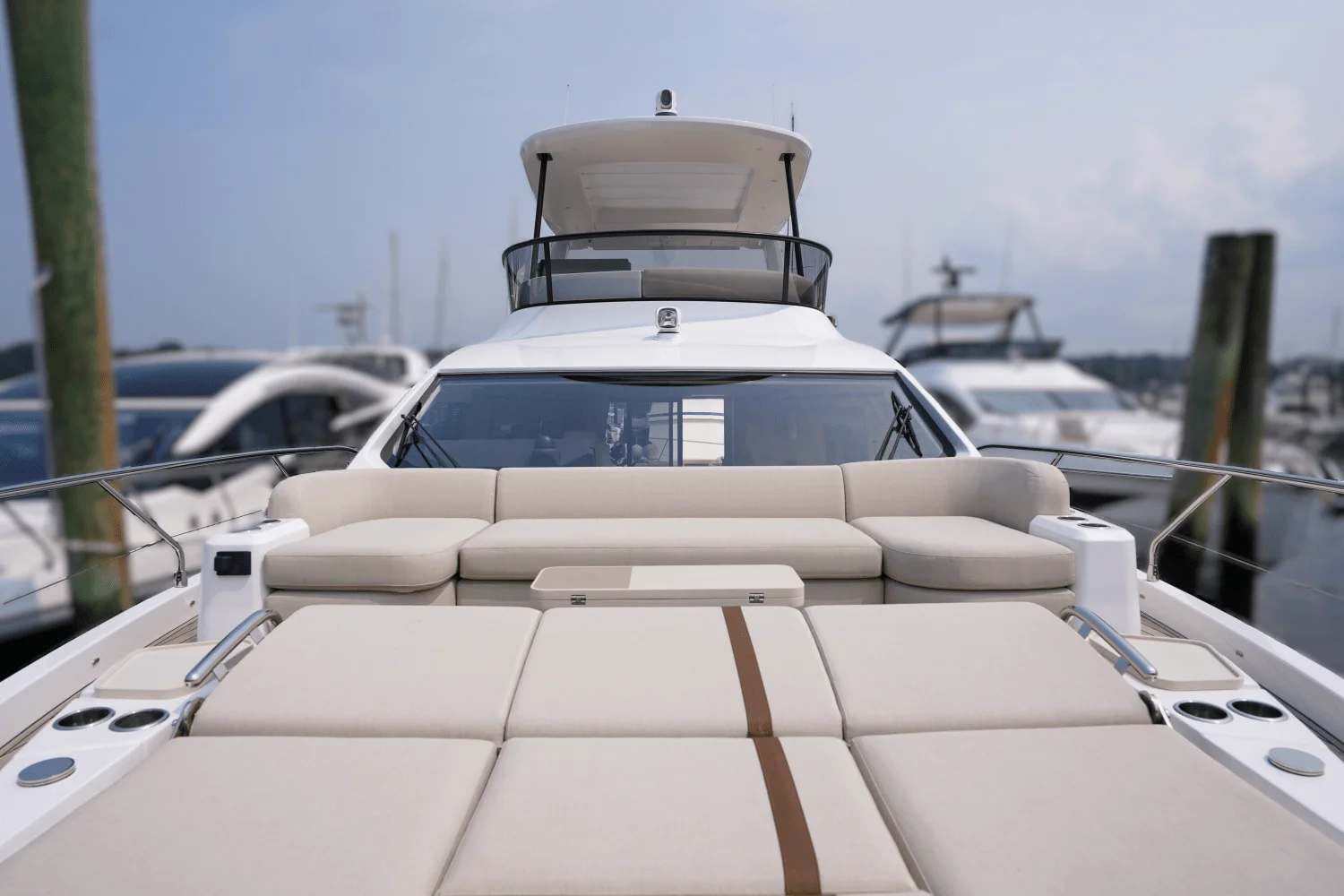 2026 Azimut Fly 62 Image Thumbnail #75