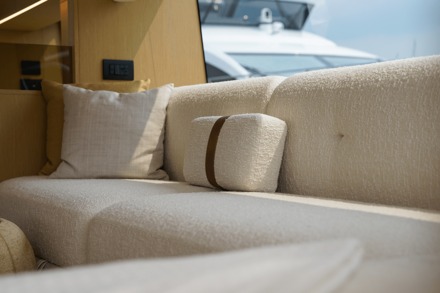 2026 Azimut Fly 62 Image Thumbnail #52