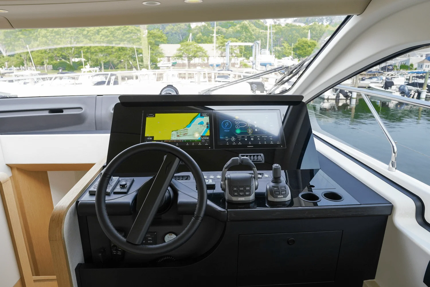 2026 Azimut Fly 62 Image Thumbnail #22