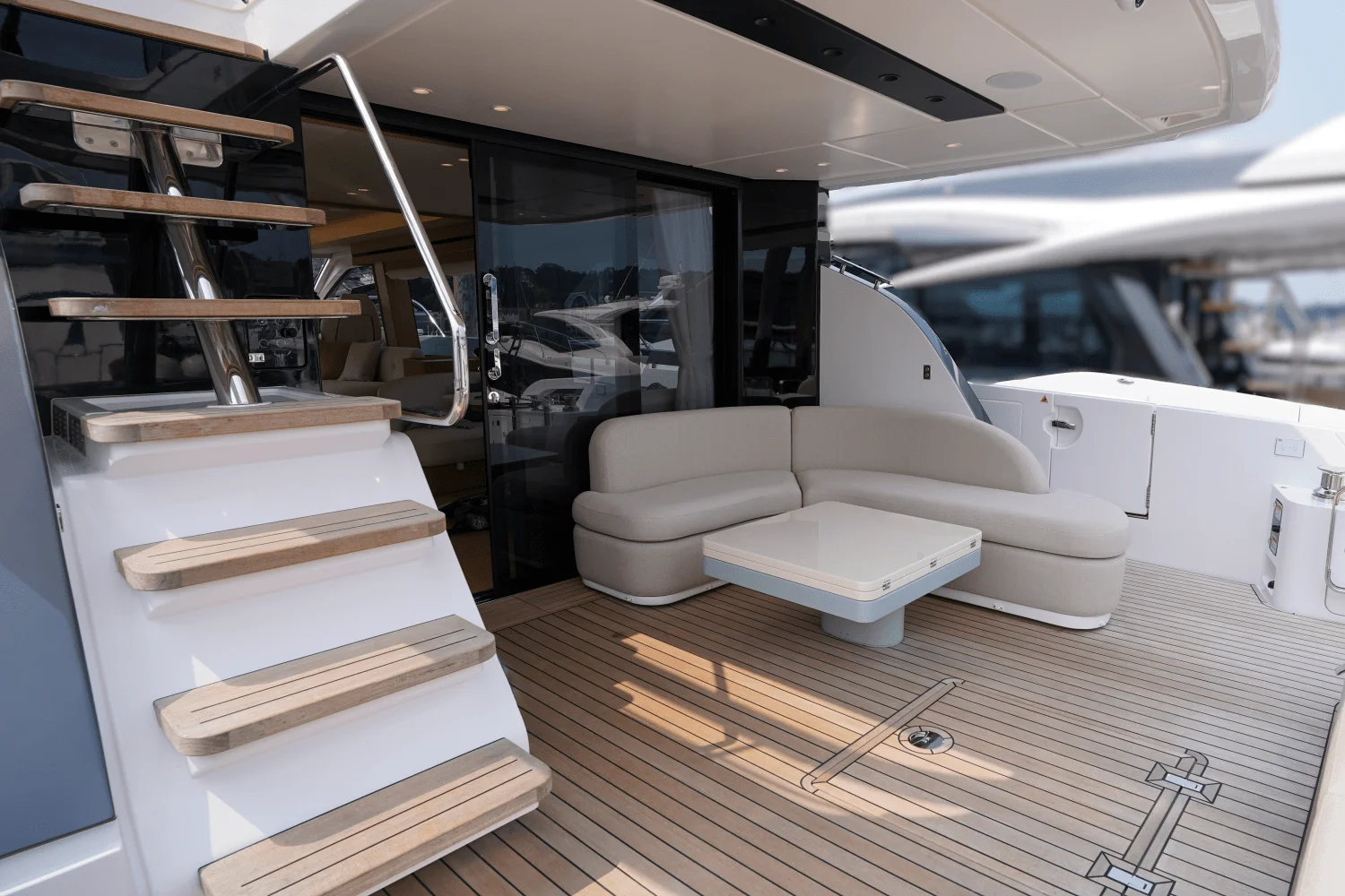 2026 Azimut Fly 62 Image Thumbnail #8