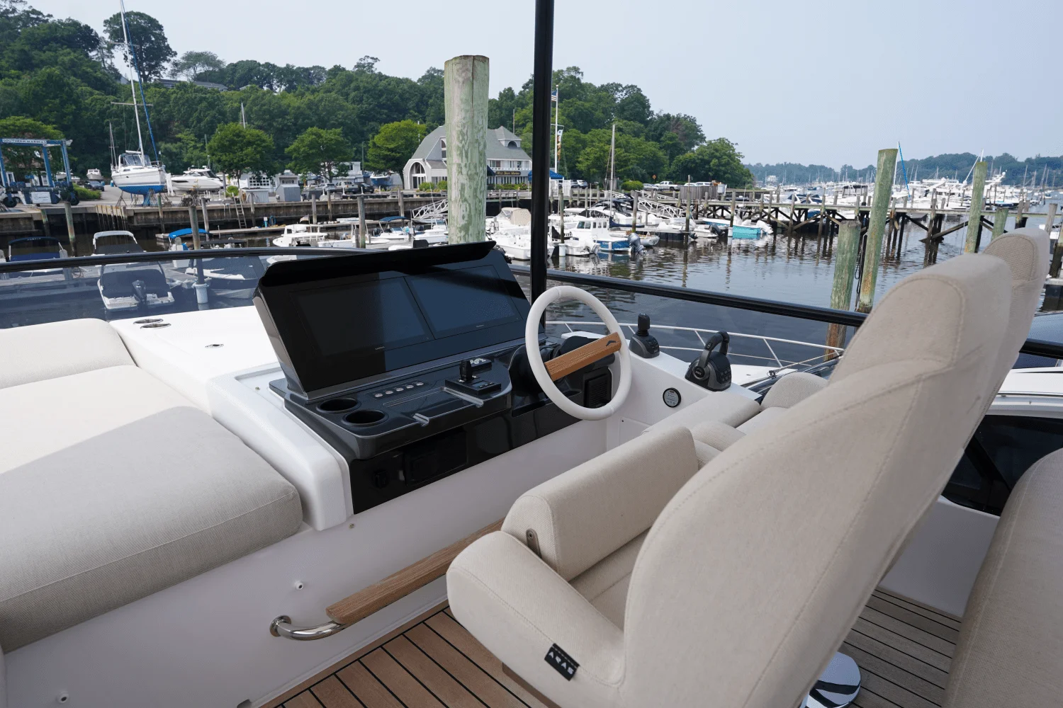 2026 Azimut Fly 62 Image Thumbnail #71