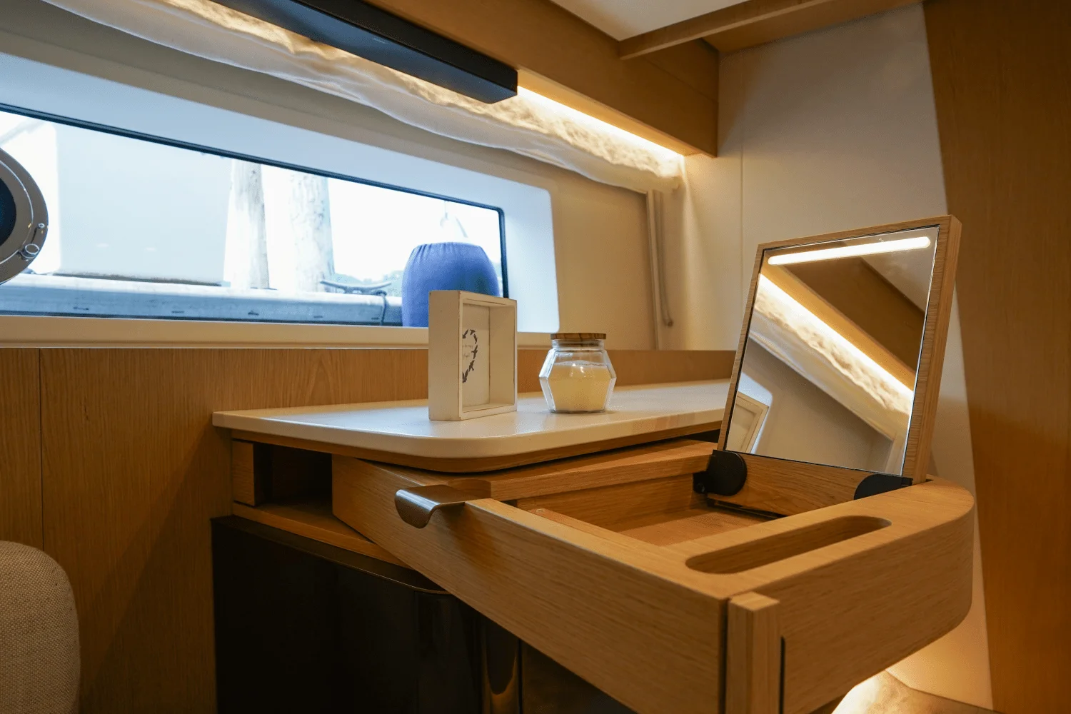 2026 Azimut Fly 62 Image Thumbnail #51