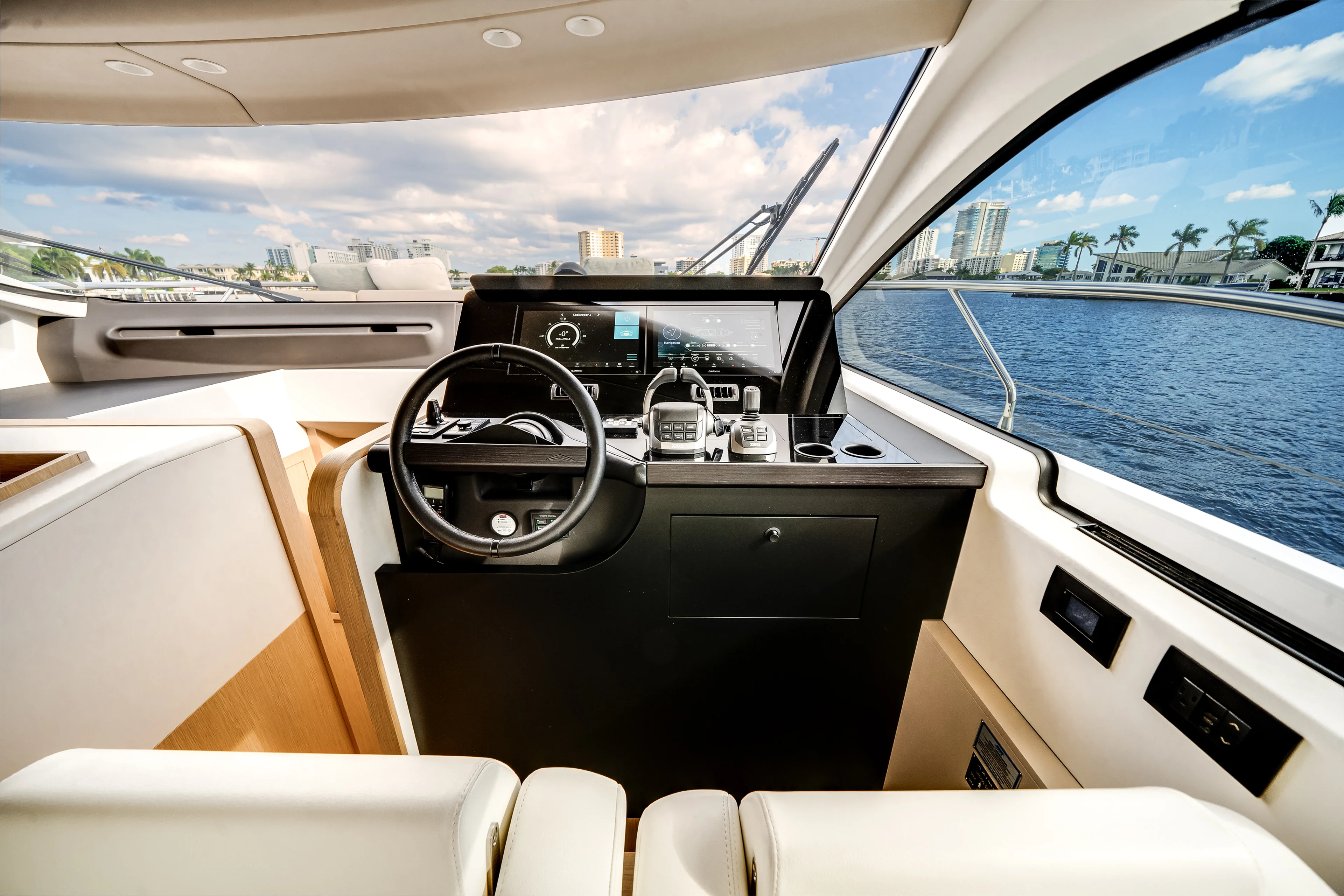 2026 Azimut Fly 62 Image Thumbnail #52