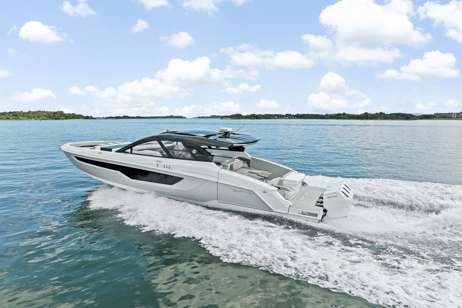 2025 Cruisers Yachts 50 GLS Outboard Image Thumbnail #46