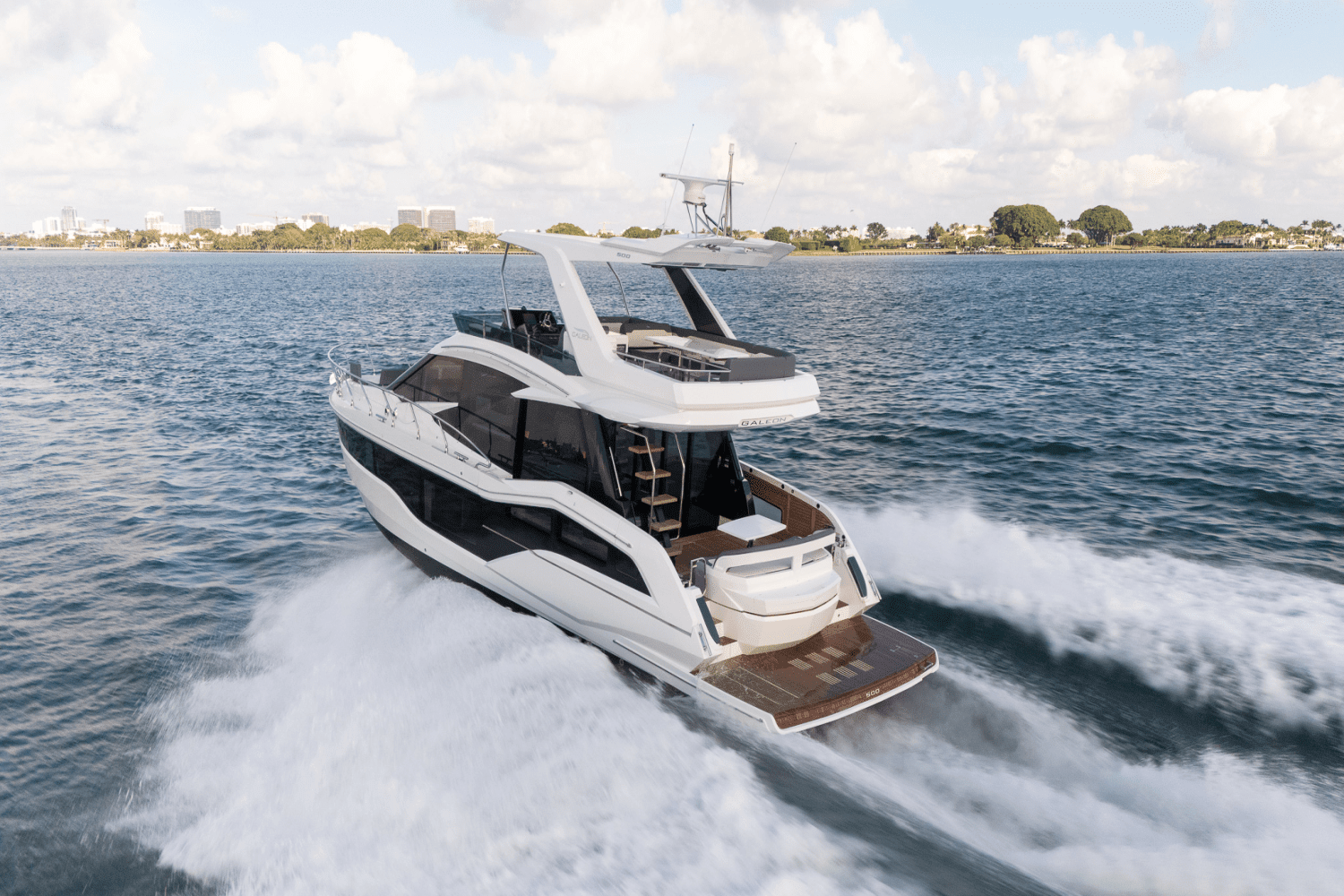 2025 Galeon 500 FLY Image Thumbnail #12