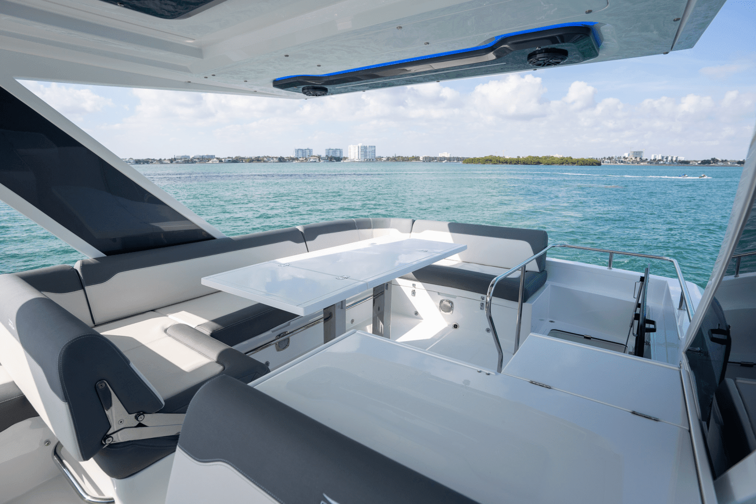 2025 Galeon 500 FLY Image Thumbnail #39