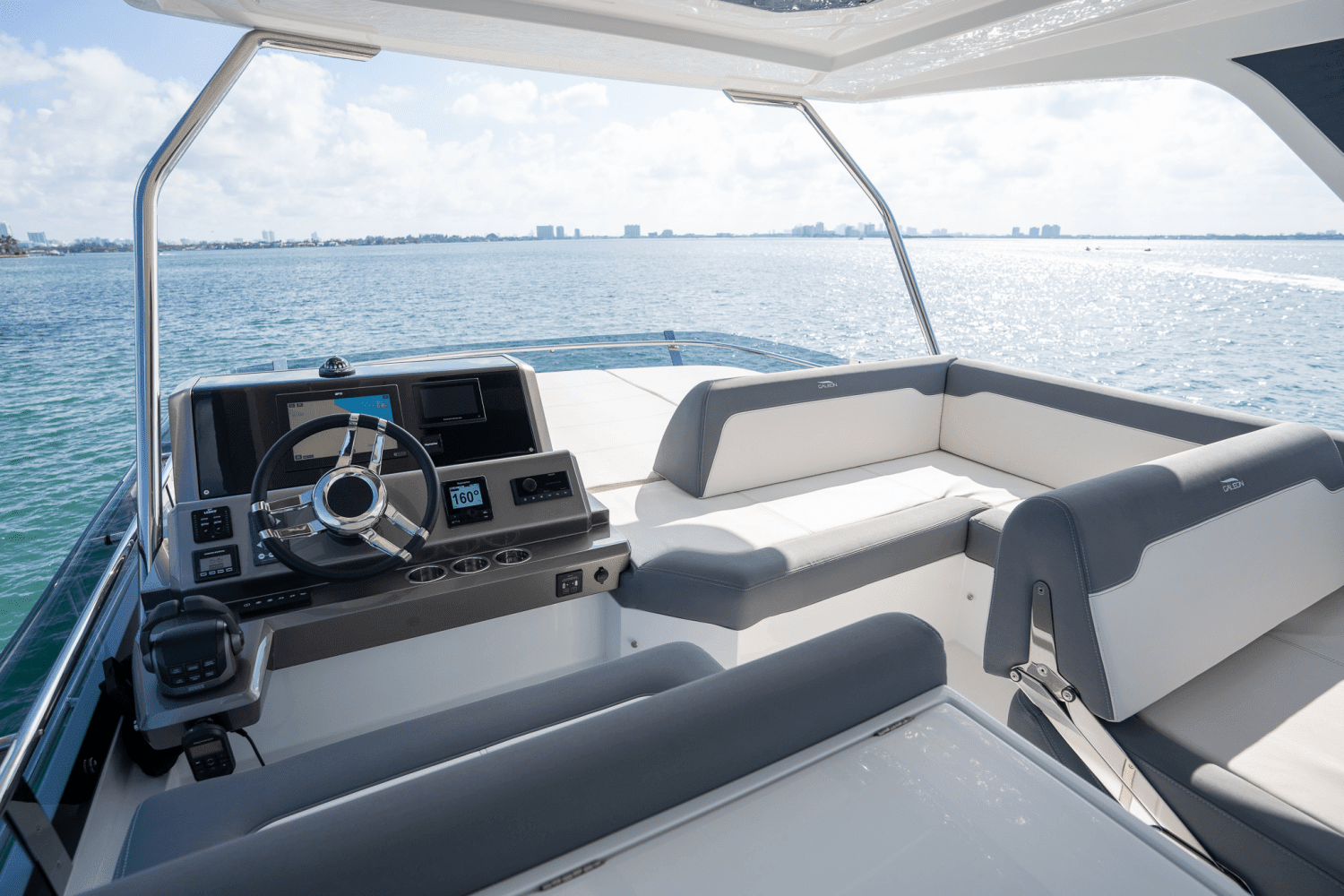 2025 Galeon 500 FLY Image Thumbnail #38