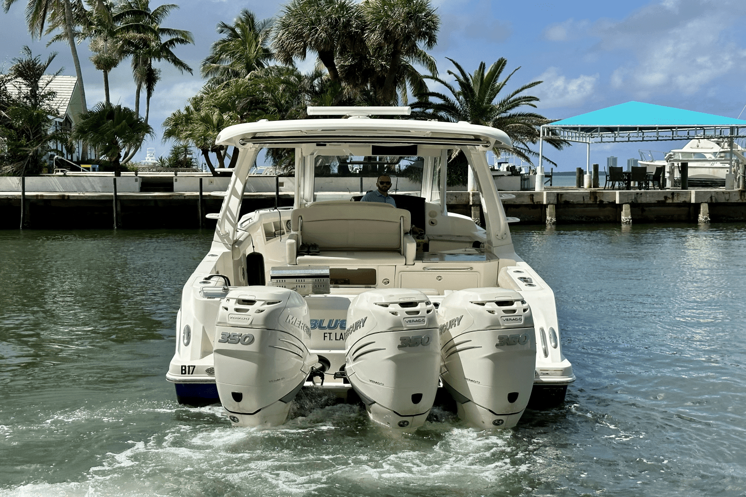 2019 Boston Whaler 350 Realm Image Thumbnail #1