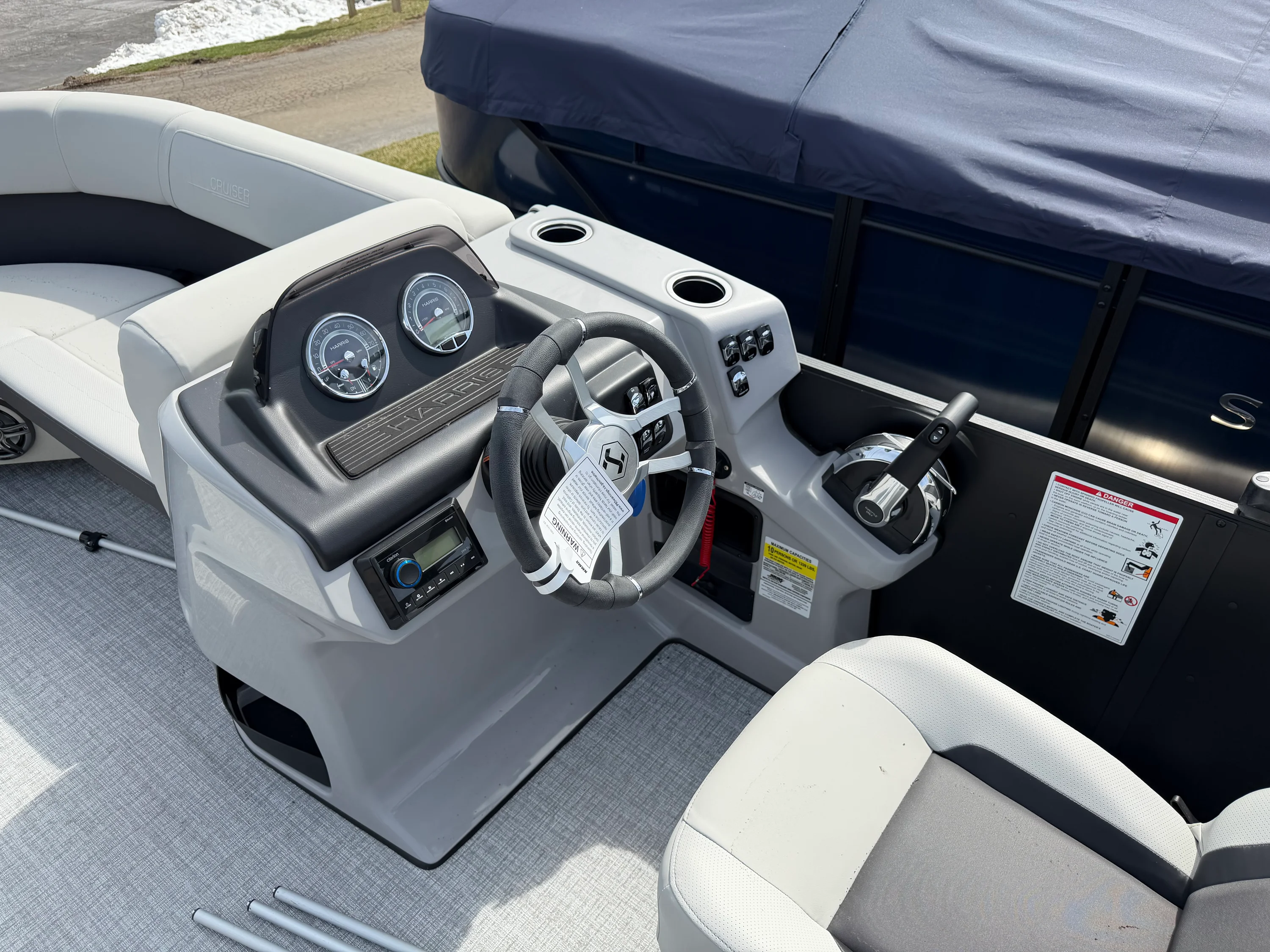 2025 Harris 210 Cruiser Image Thumbnail #10