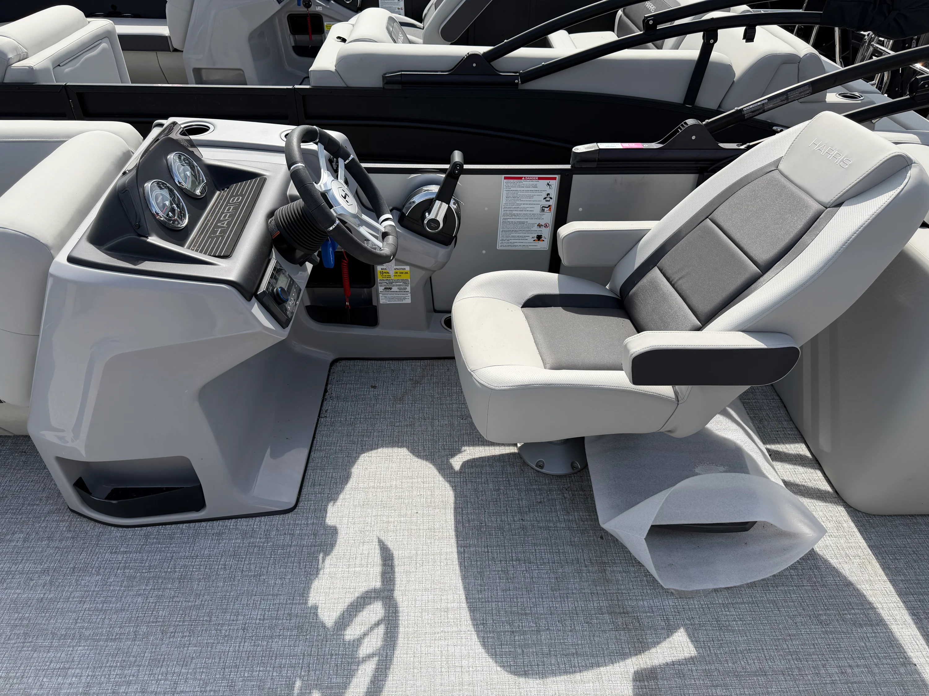 2025 Harris 210 Cruiser Image Thumbnail #21