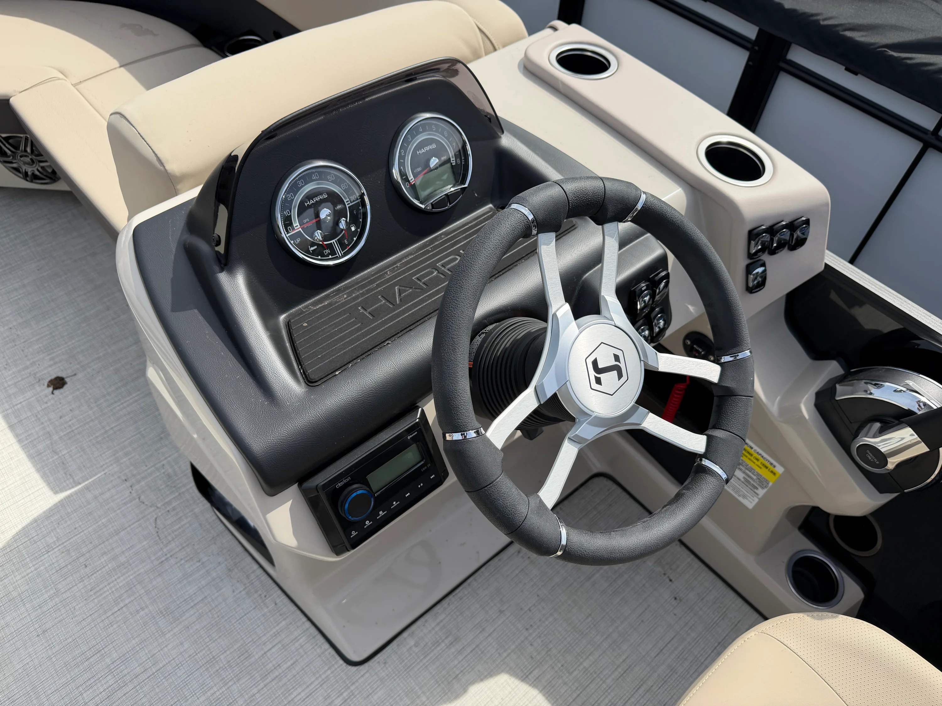 2025 Harris 210 Cruiser Image Thumbnail #13