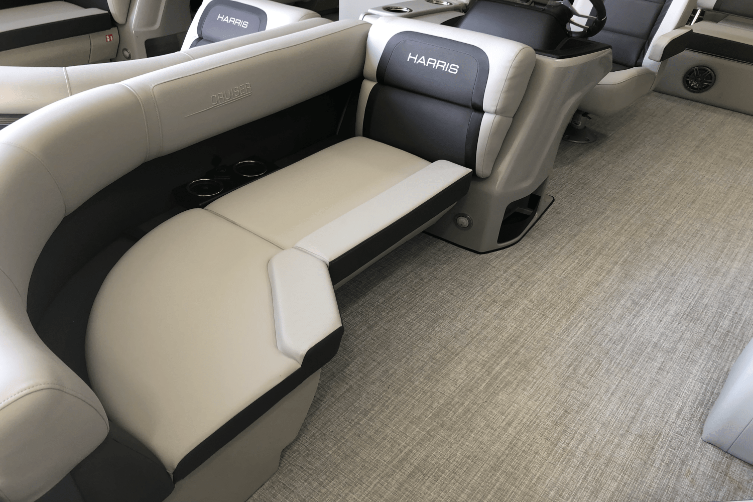 2025 Harris 210 Cruiser Image Thumbnail #5