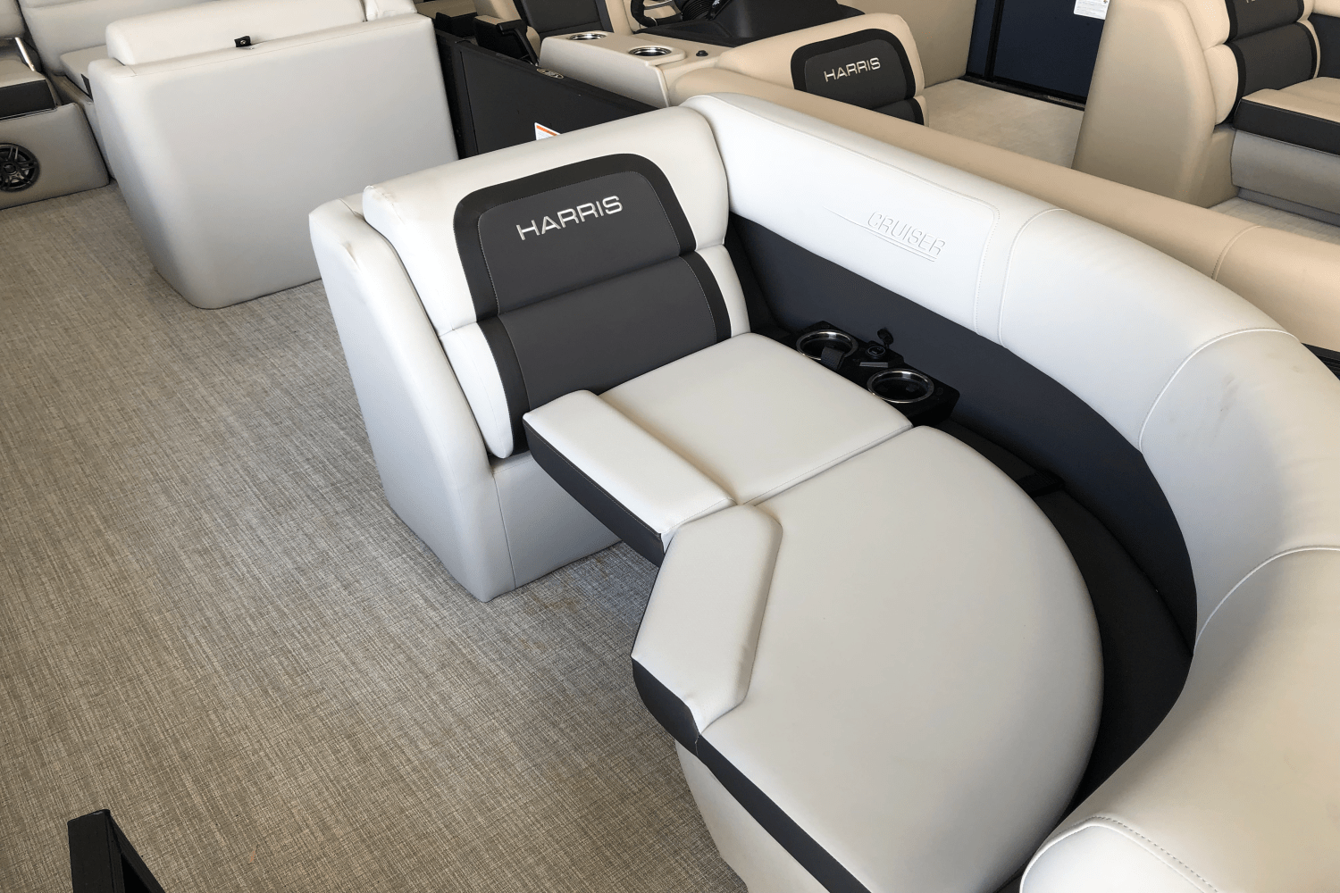 2025 Harris 210 Cruiser Image Thumbnail #4