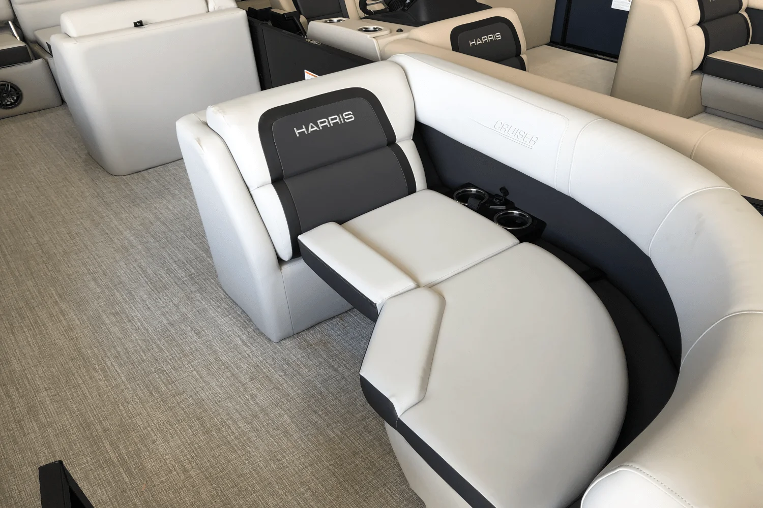 2025 Harris 210 Cruiser Image Thumbnail #4