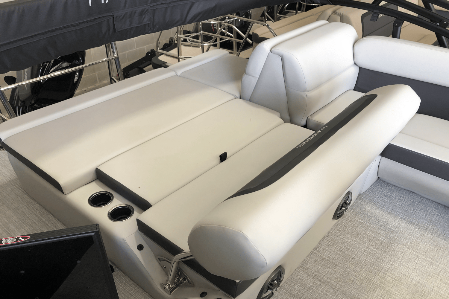 2025 Harris 210 Cruiser Image Thumbnail #17