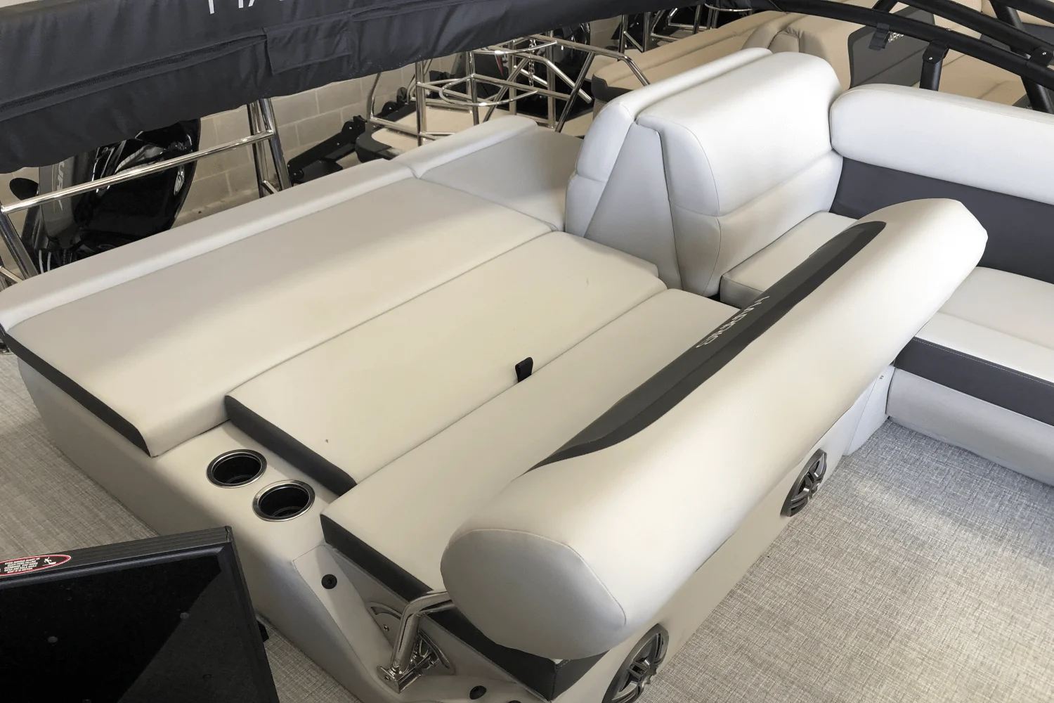 2025 Harris 210 Cruiser Image Thumbnail #17