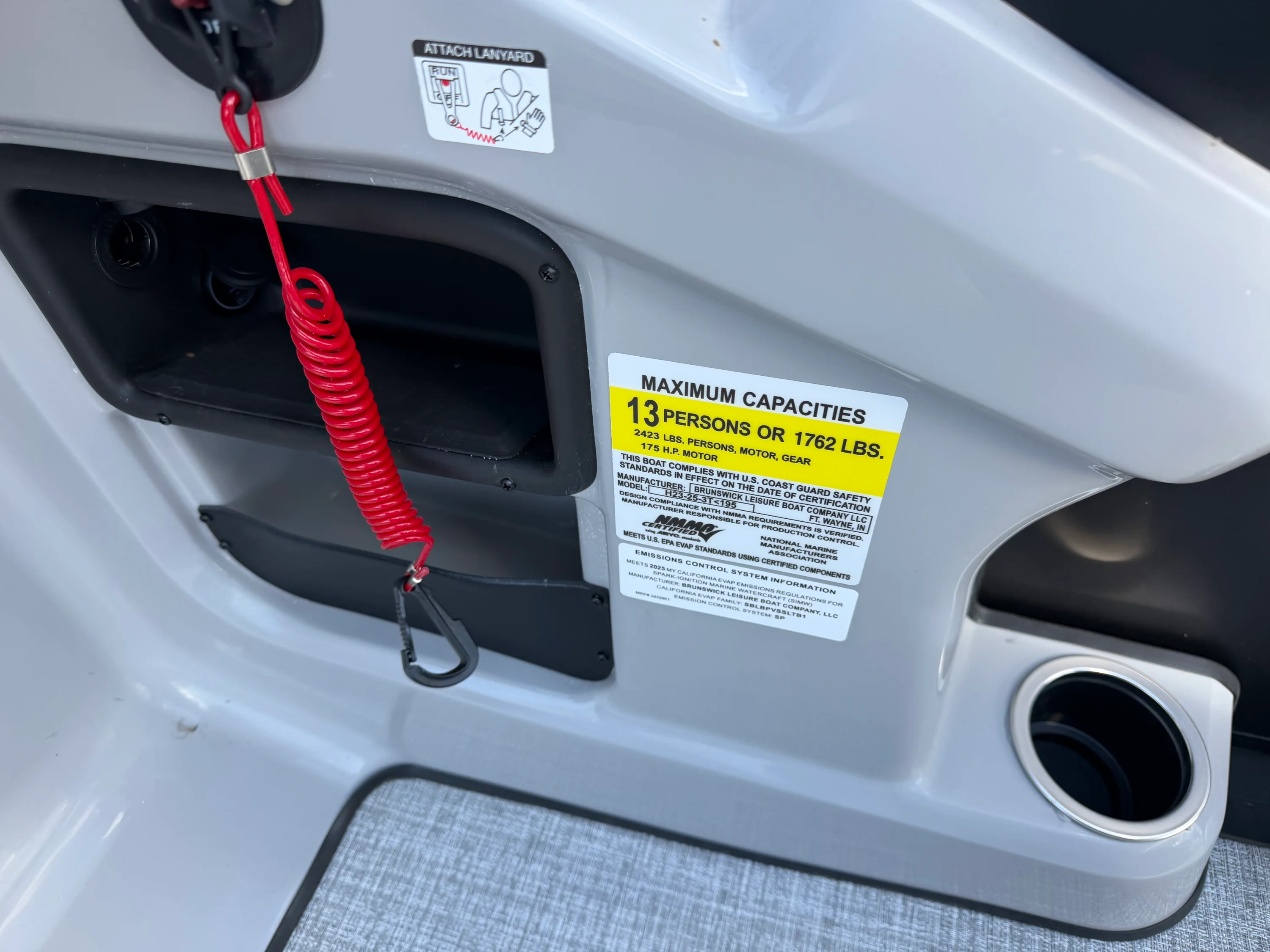 2025 Harris 230 Cruiser Image Thumbnail #9