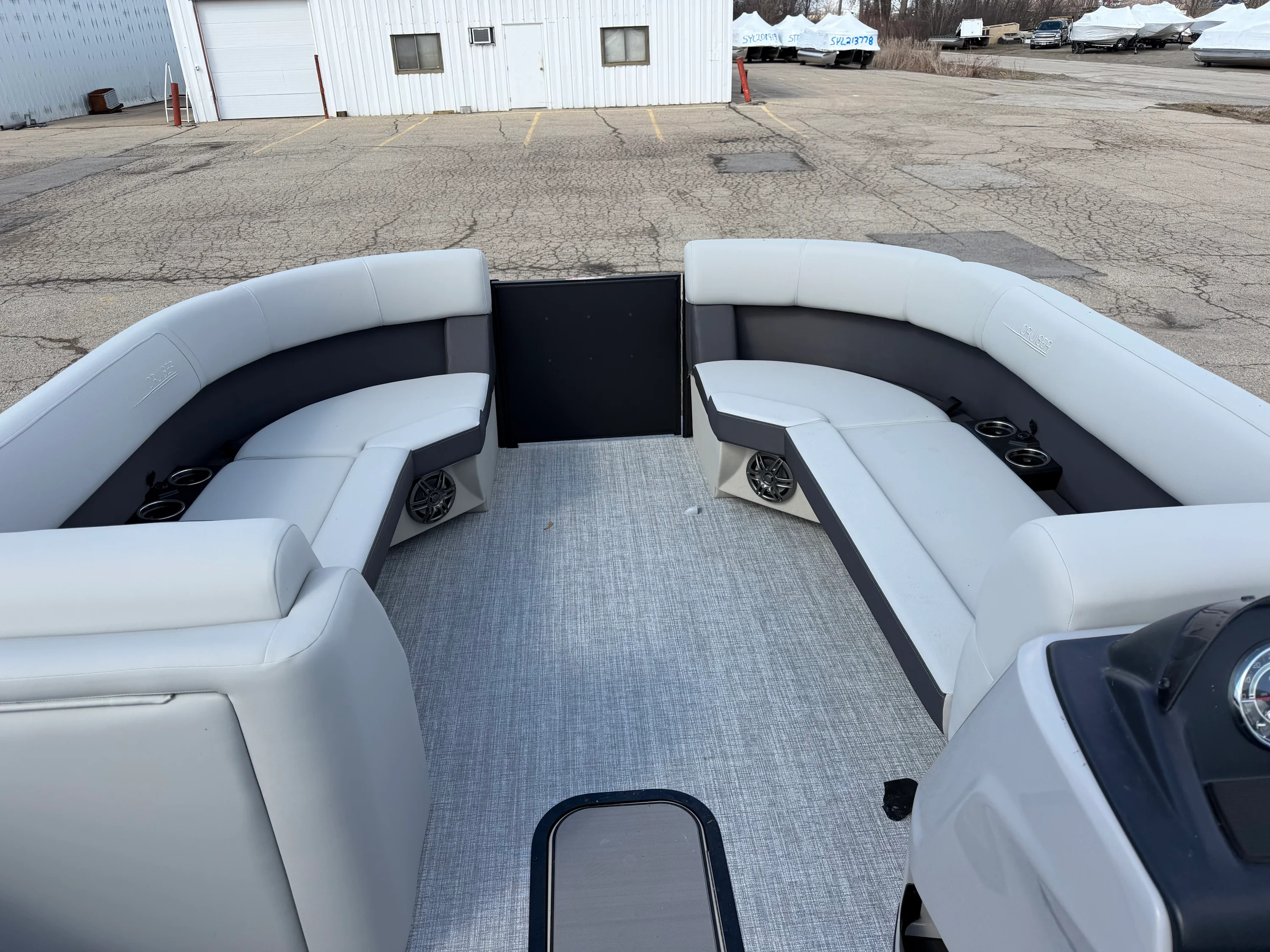 2025 Harris 230 Cruiser Image Thumbnail #7